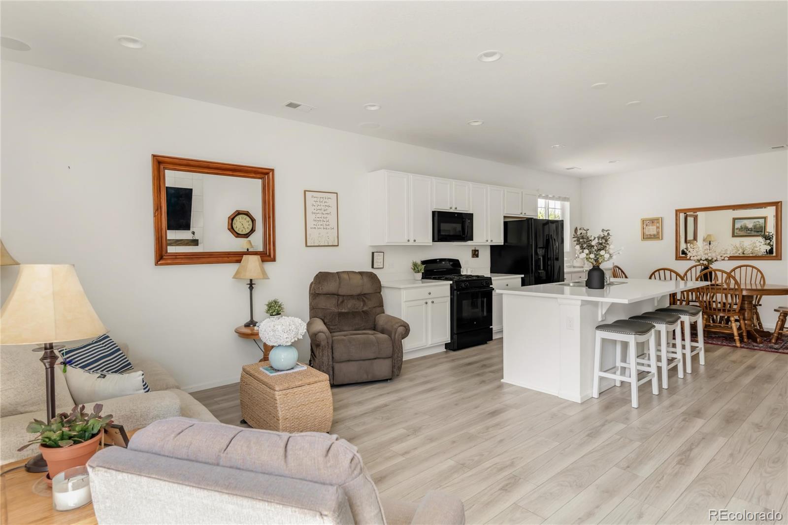MLS Image #17 for 4635 s odessa street,centennial, Colorado