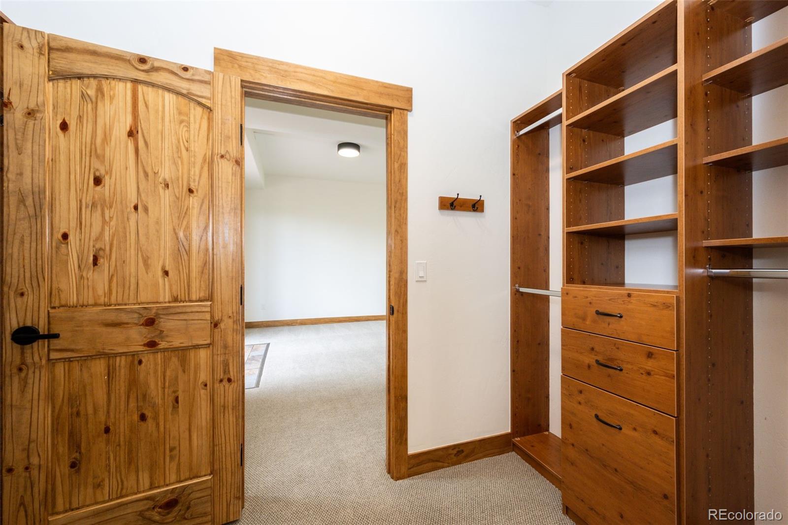 MLS Image #29 for 6191 s olathe street,centennial, Colorado
