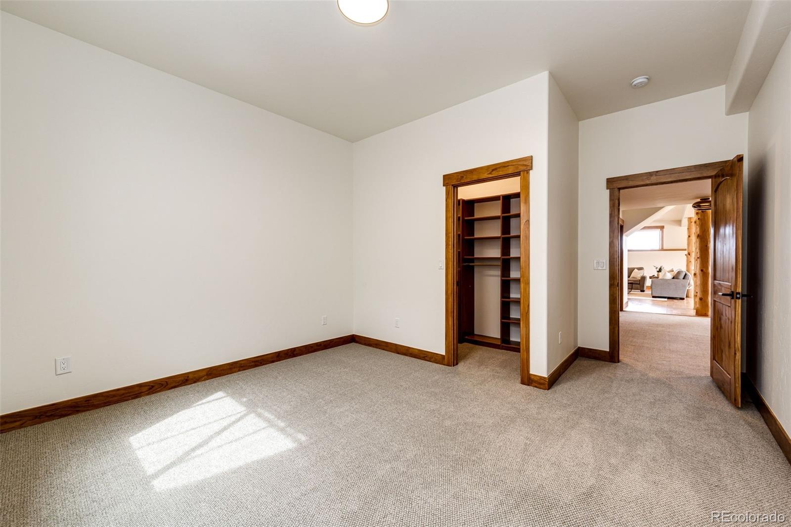 MLS Image #31 for 6191 s olathe street,centennial, Colorado