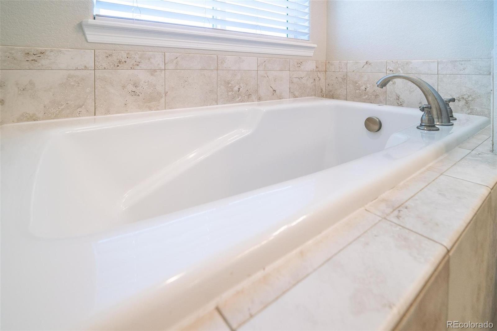 MLS Image #14 for 8230  misty moon drive,colorado springs, Colorado