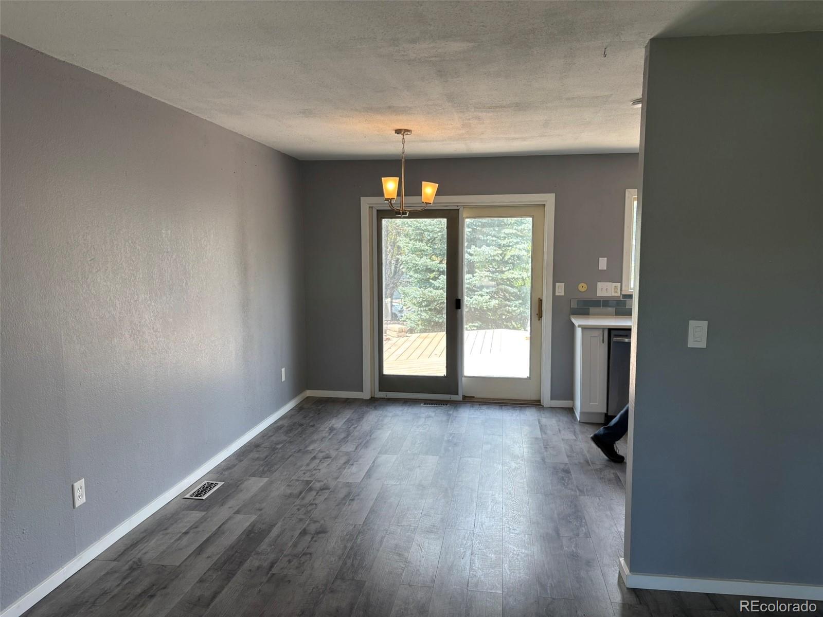 MLS Image #2 for 3613 s olathe street,aurora, Colorado