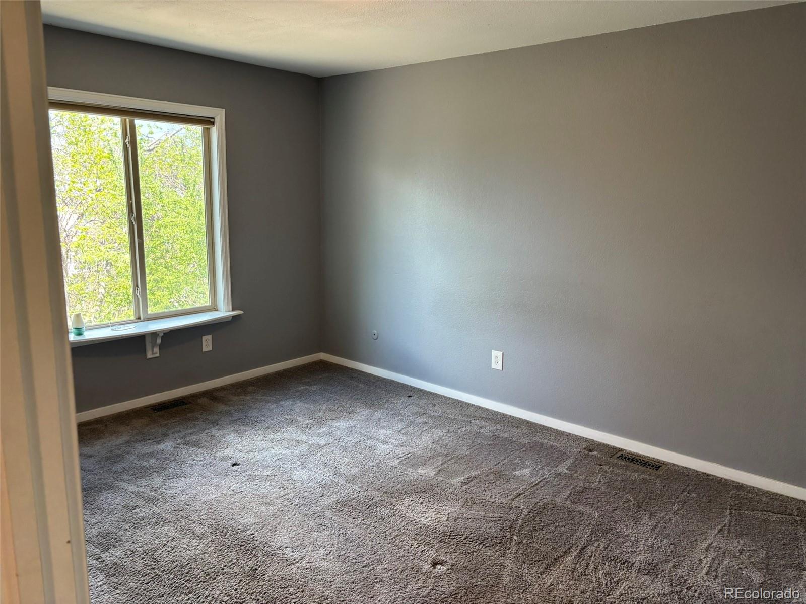 MLS Image #6 for 3613 s olathe street,aurora, Colorado