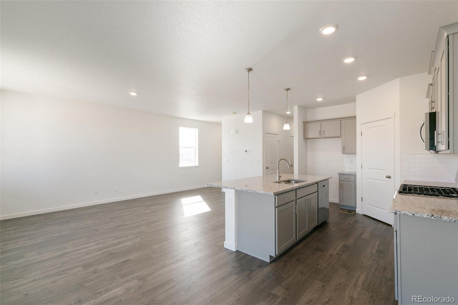 MLS Image #5 for 6737  raven ridge terrace,colorado springs, Colorado