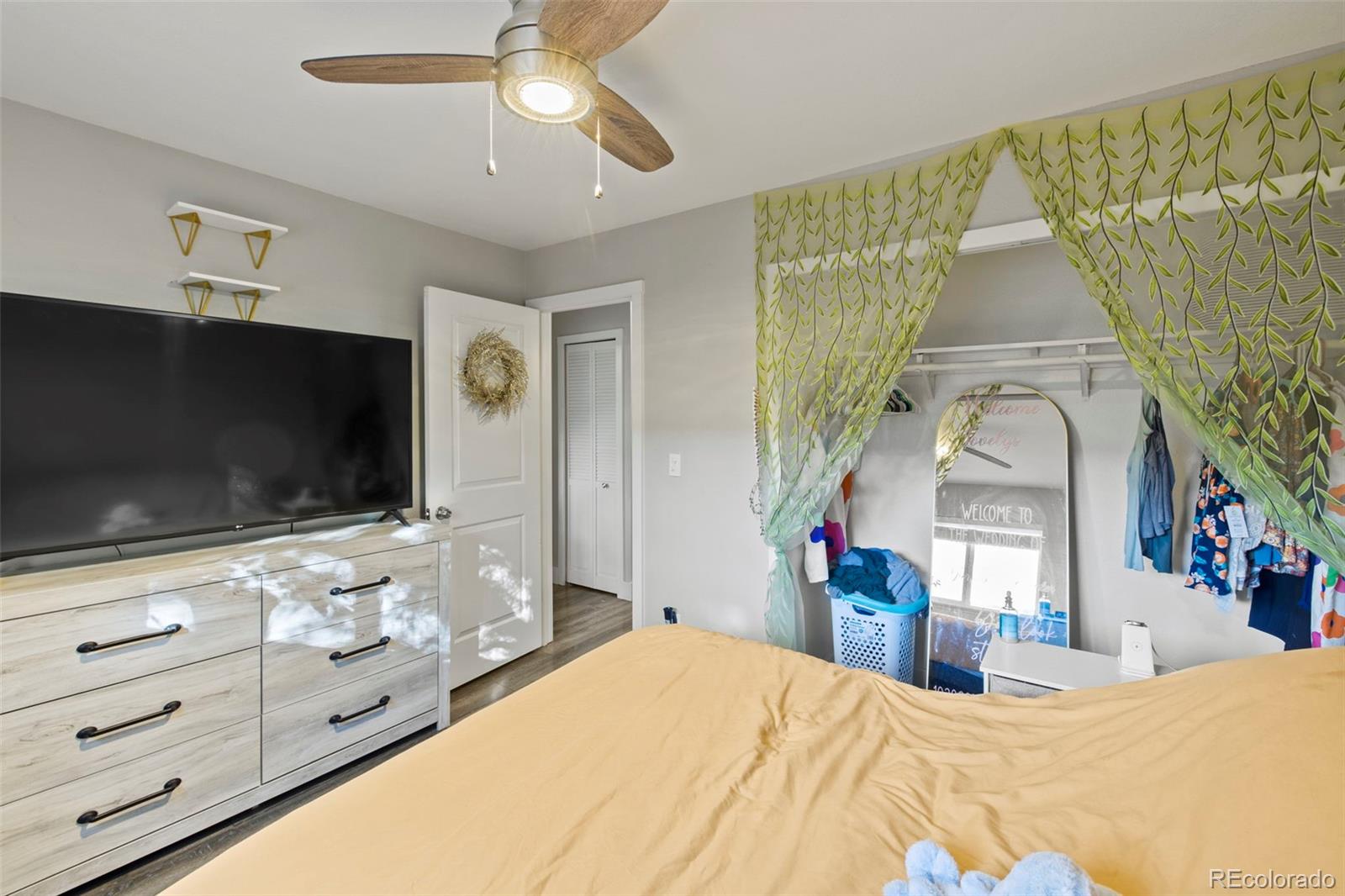 MLS Image #15 for 1944  carmel drive,colorado springs, Colorado