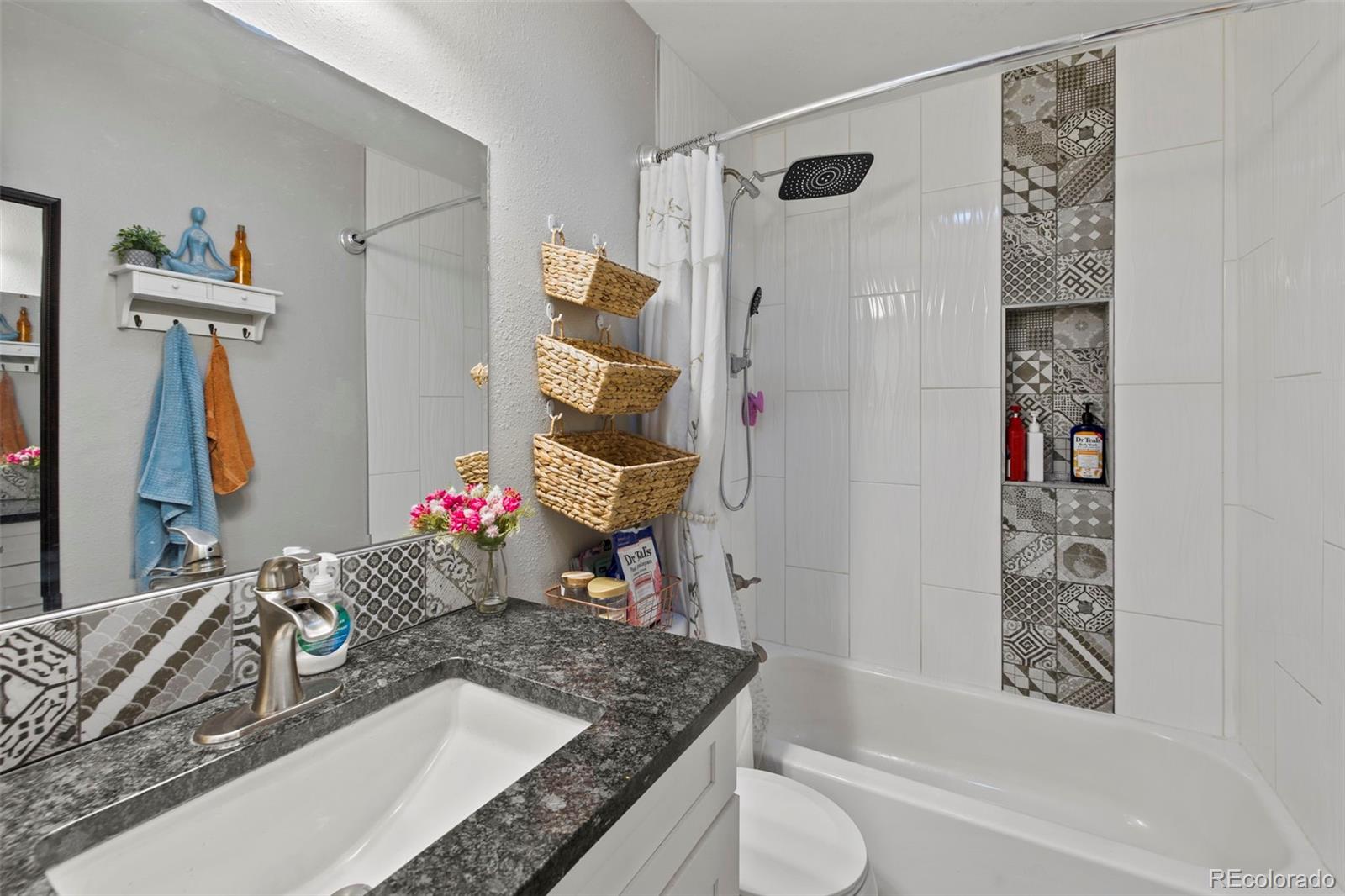 MLS Image #21 for 1944  carmel drive,colorado springs, Colorado
