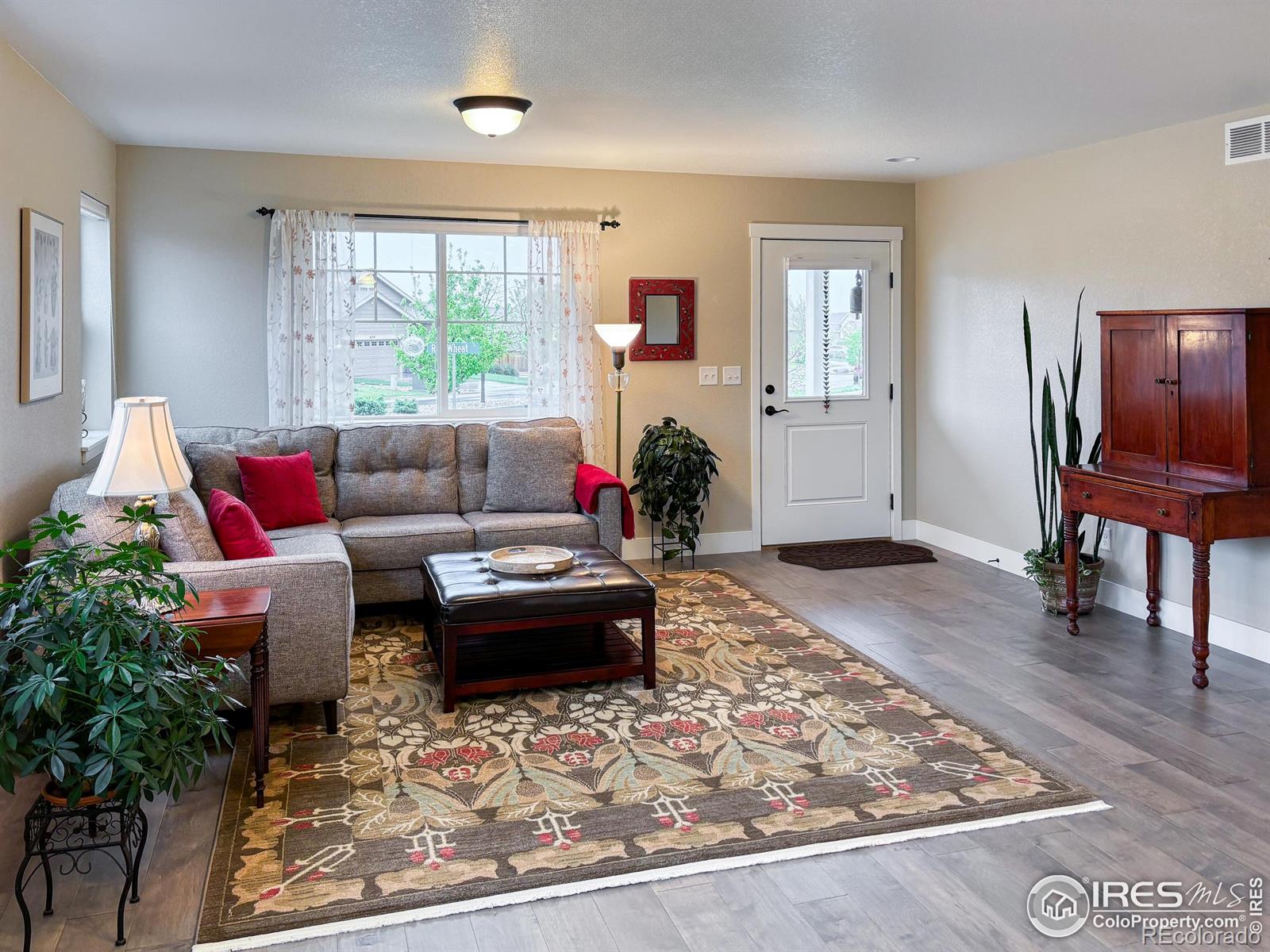 MLS Image #2 for 2793  red wheat trail,berthoud, Colorado