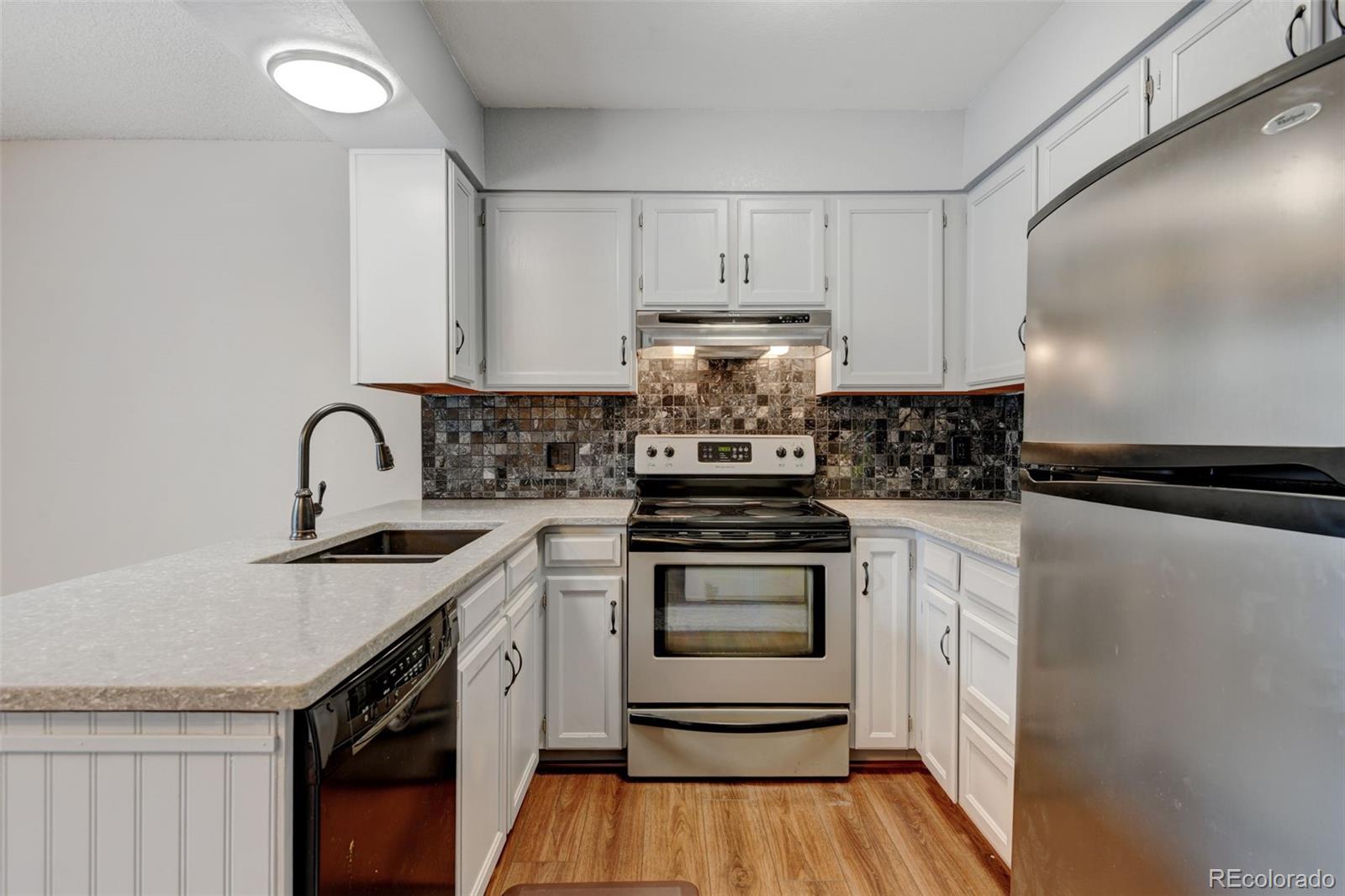 MLS Image #10 for 9188 w ontario drive,littleton, Colorado