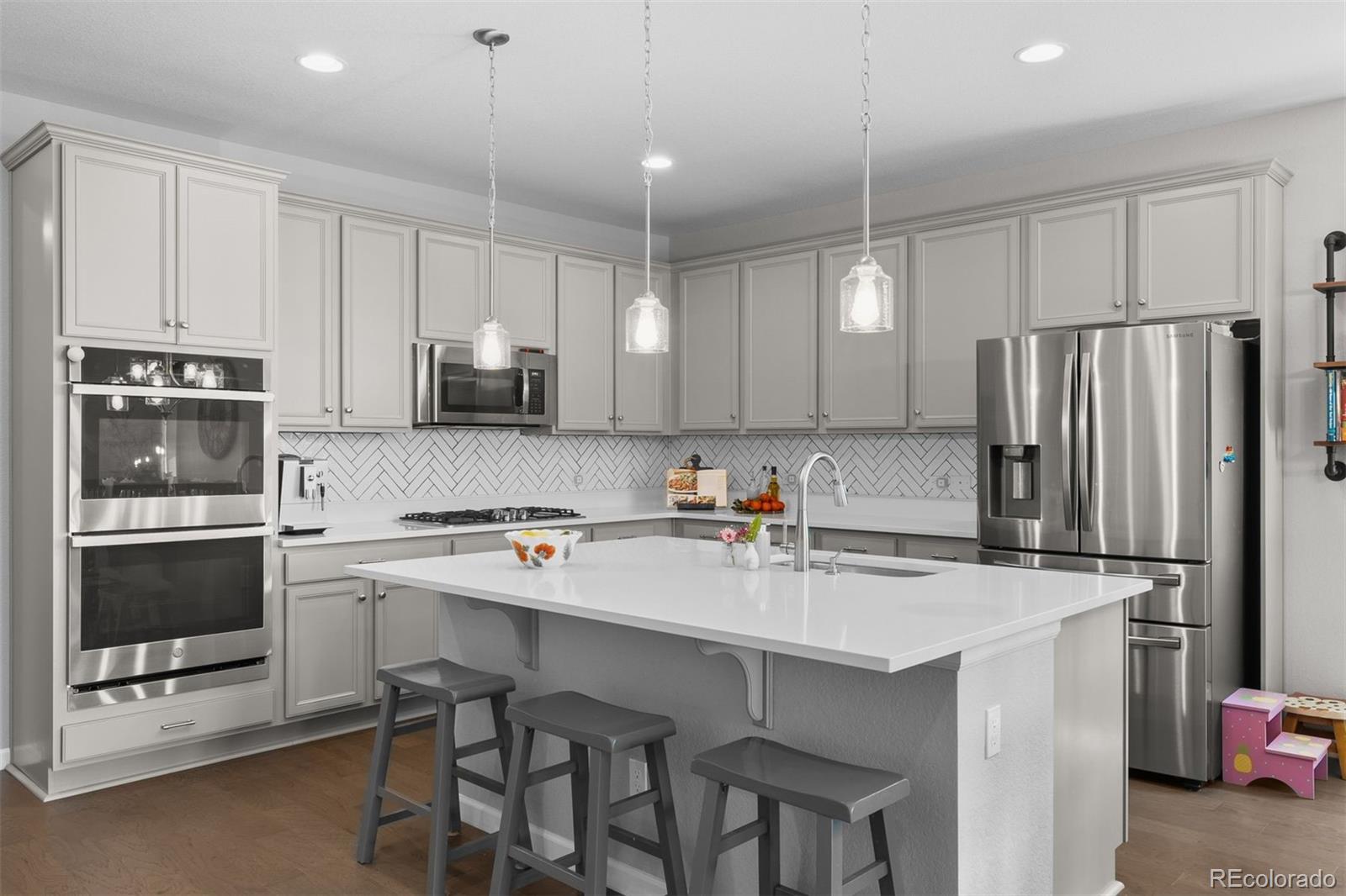 MLS Image #2 for 3575  white rose loop,castle rock, Colorado
