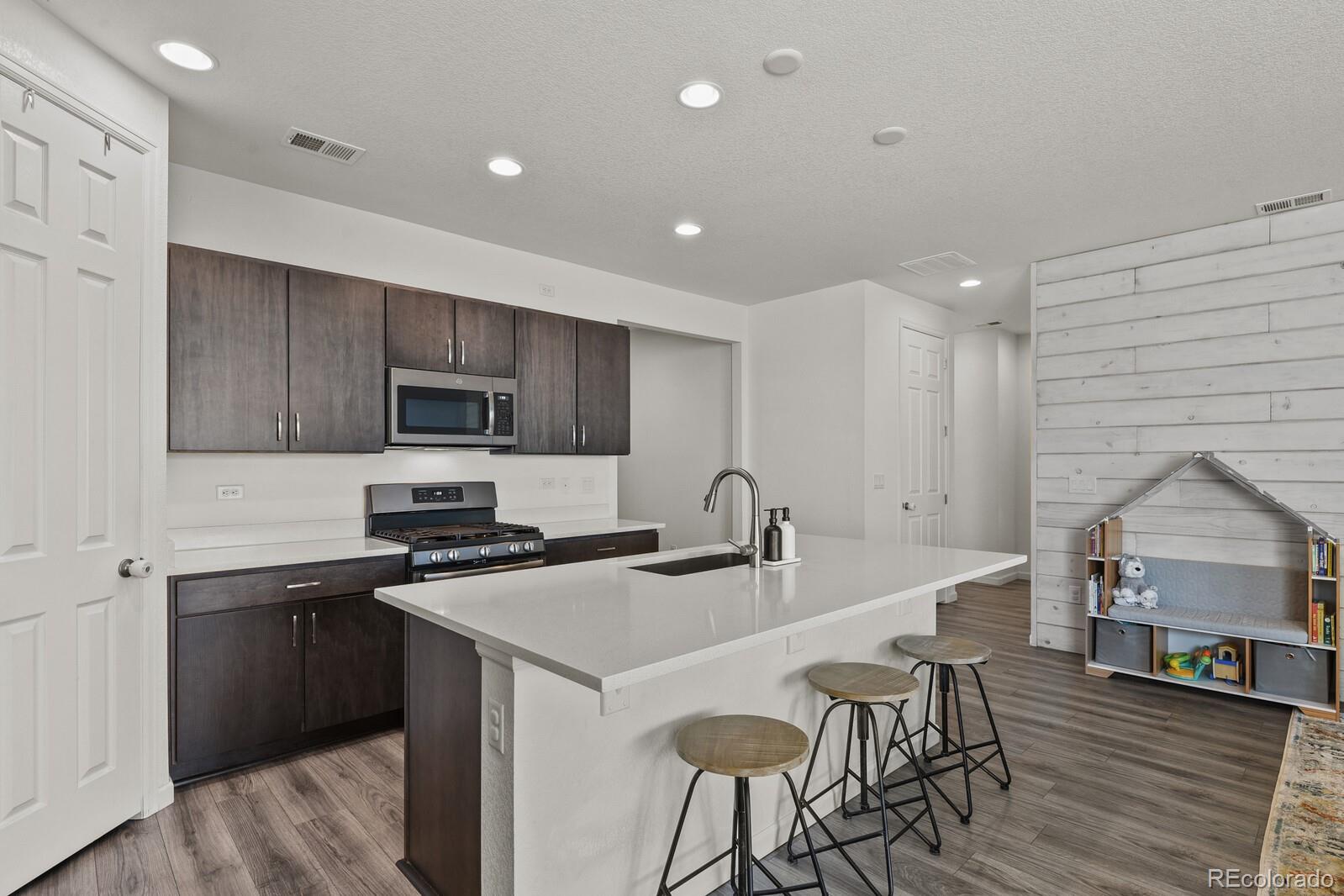 MLS Image #3 for 16099  alberta drive,parker, Colorado