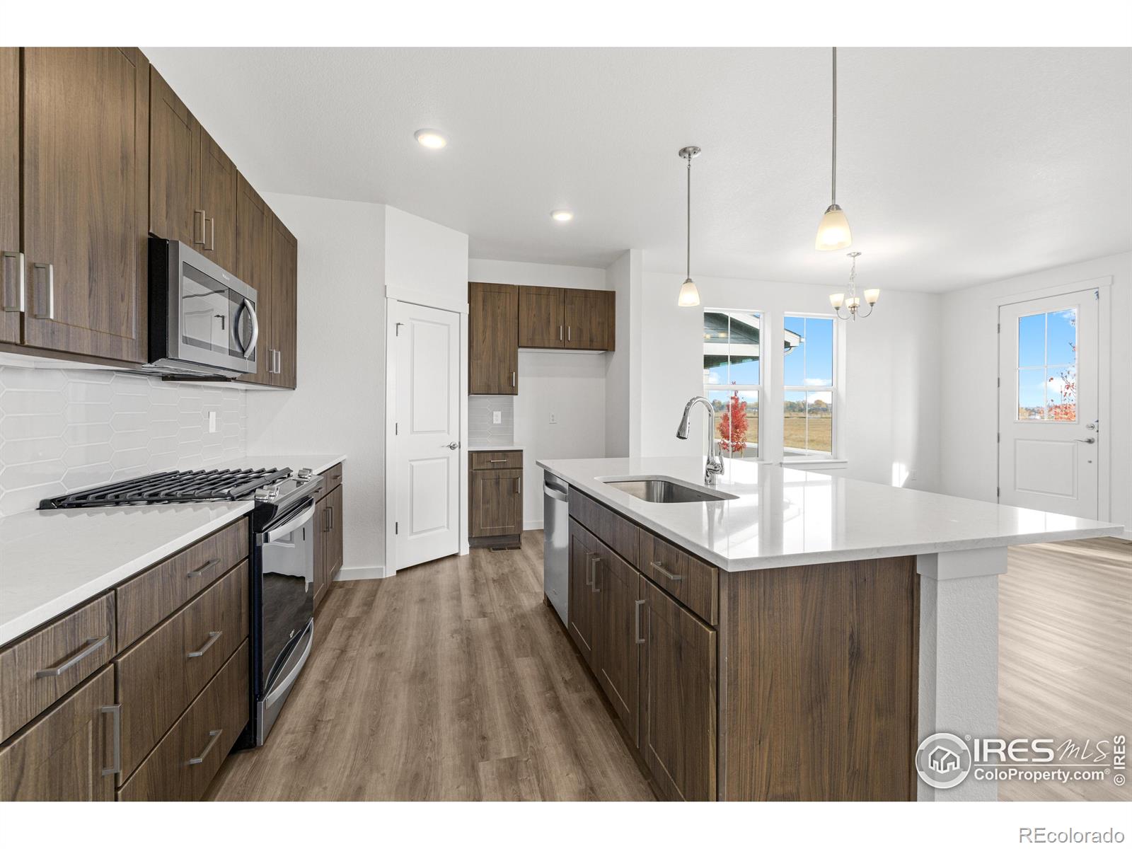 MLS Image #4 for 4511  parkline street,timnath, Colorado