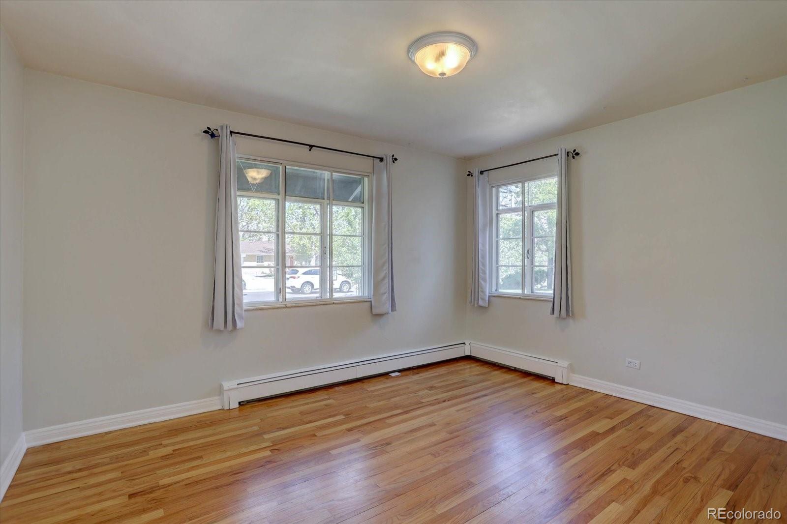 MLS Image #14 for 782  holly street,denver, Colorado