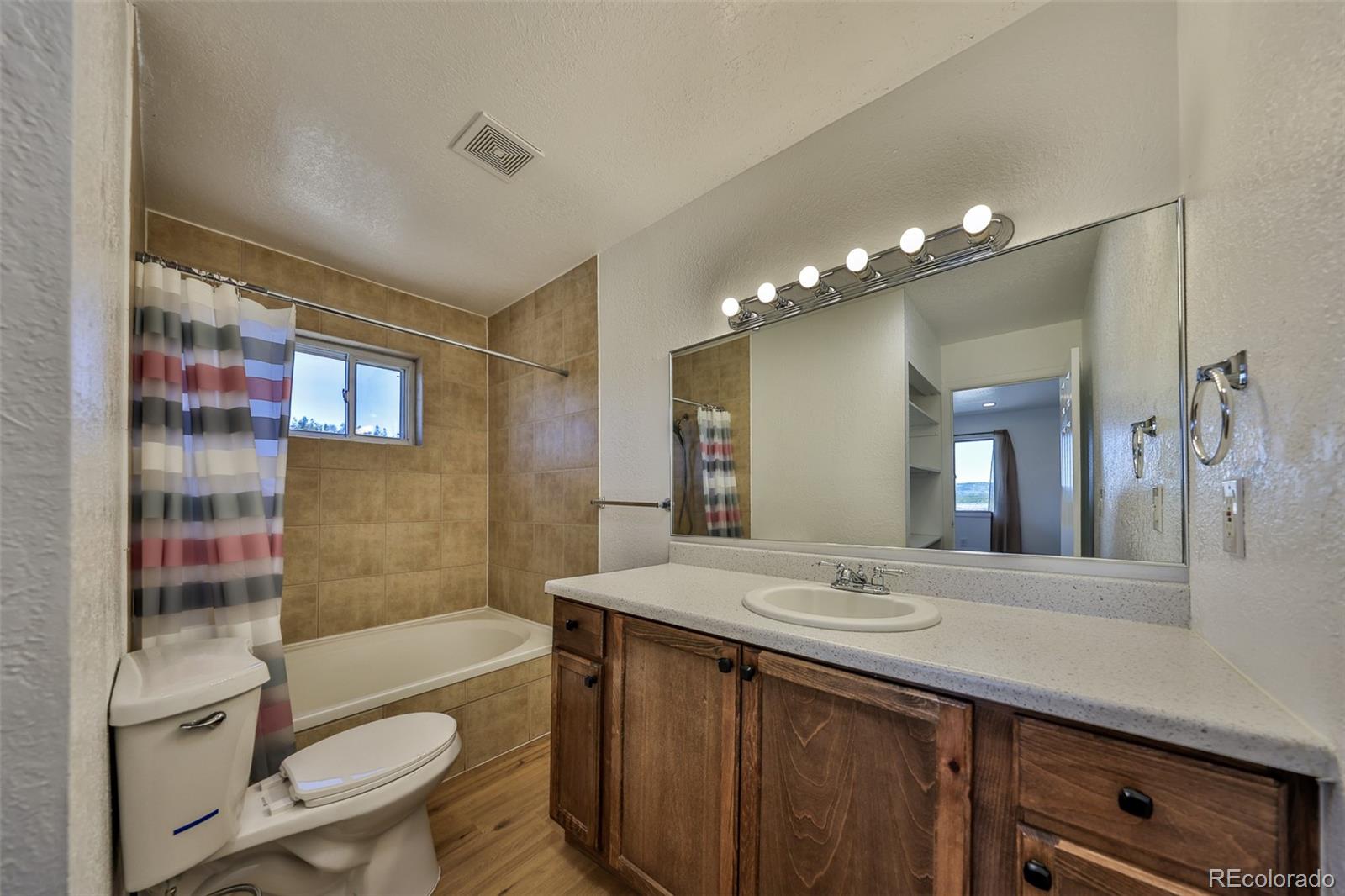 MLS Image #11 for 804  wapiti drive,fraser, Colorado
