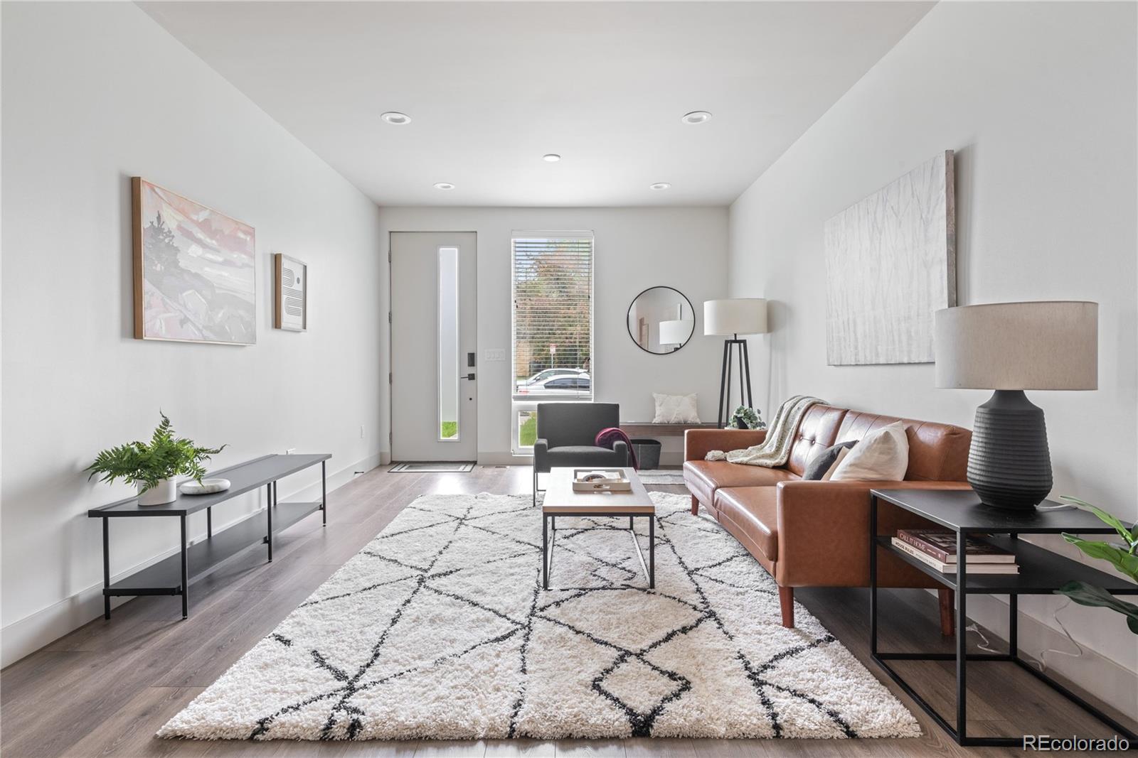 MLS Image #3 for 1308  stuart street,denver, Colorado
