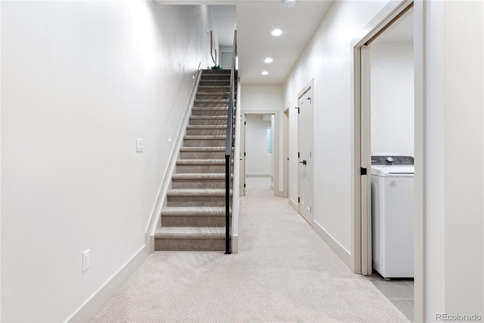 MLS Image #35 for 1308  stuart street,denver, Colorado