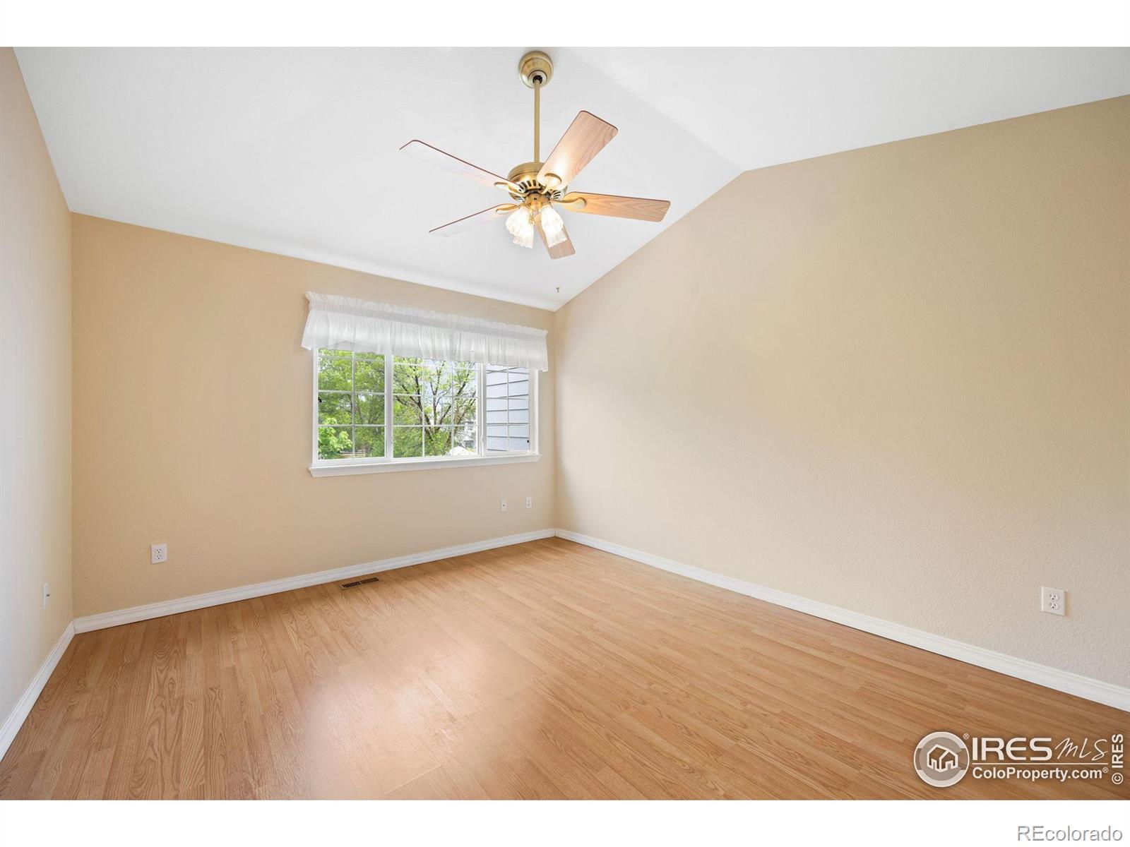 MLS Image #12 for 1419  red mountain drive,longmont, Colorado