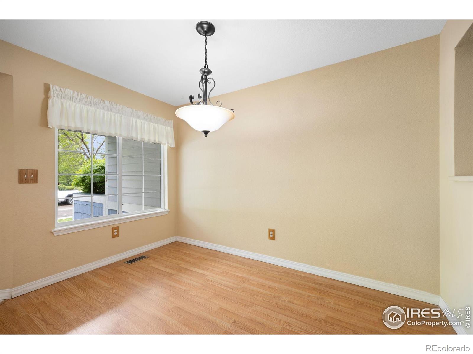 MLS Image #6 for 1419  red mountain drive,longmont, Colorado
