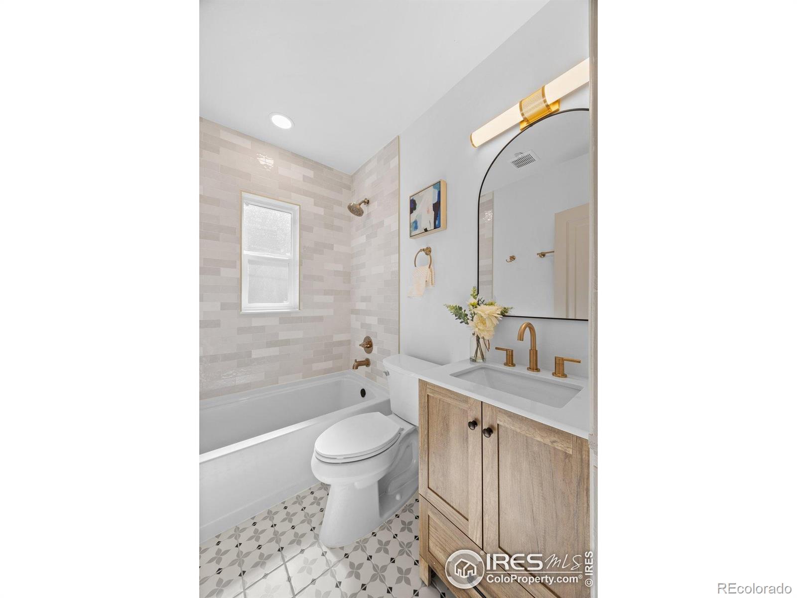 MLS Image #12 for 1467  clermont street,denver, Colorado