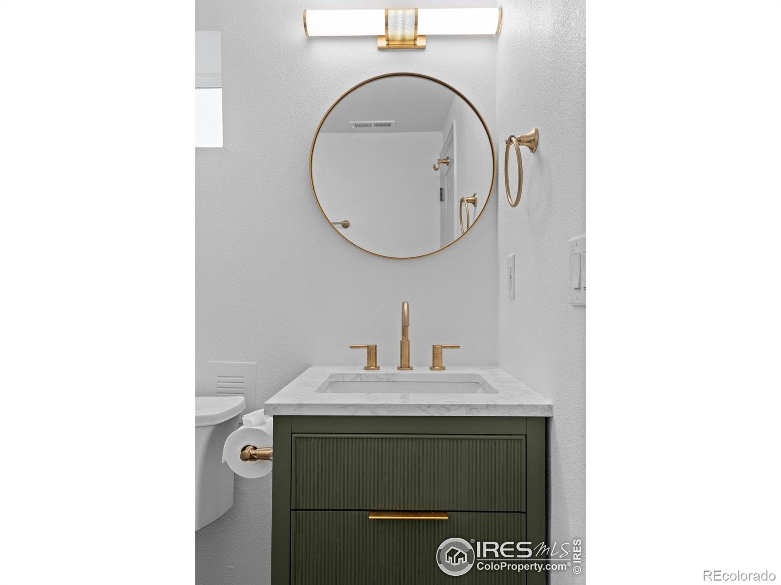 MLS Image #19 for 1467  clermont street,denver, Colorado
