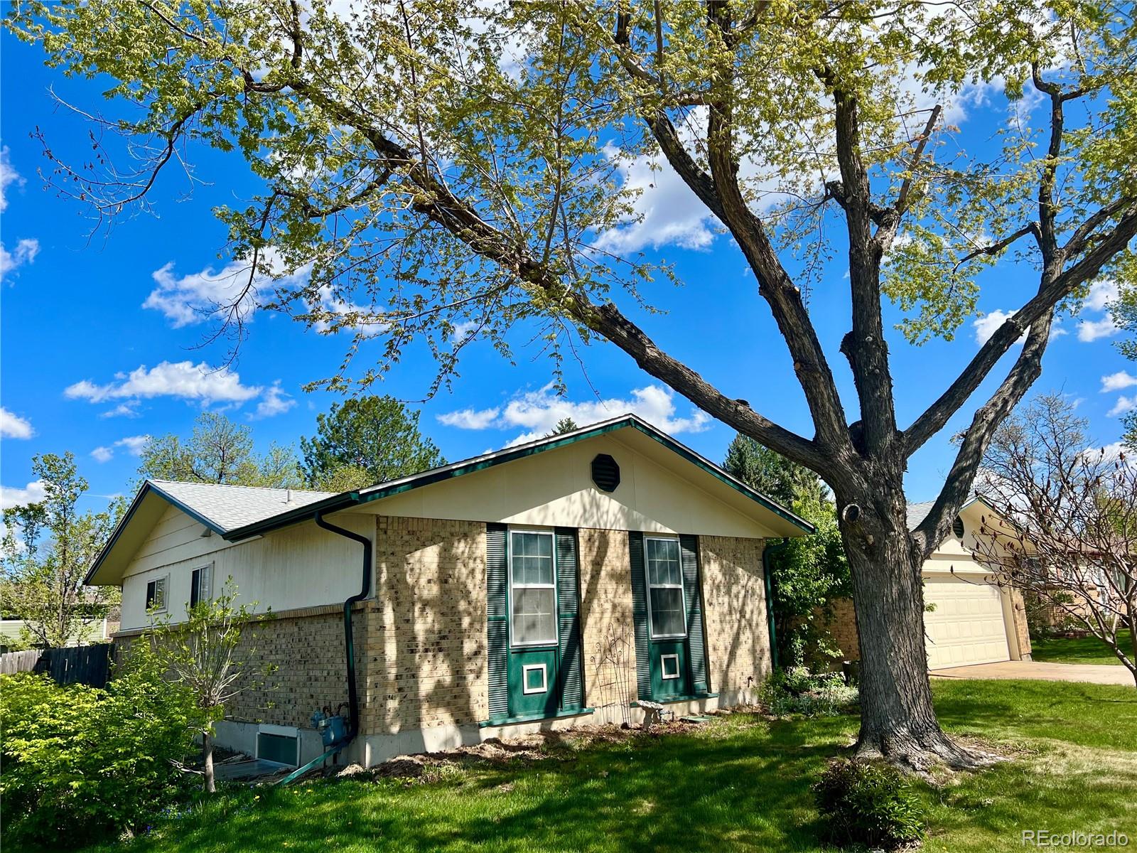 MLS Image #2 for 3026 s alton court,denver, Colorado