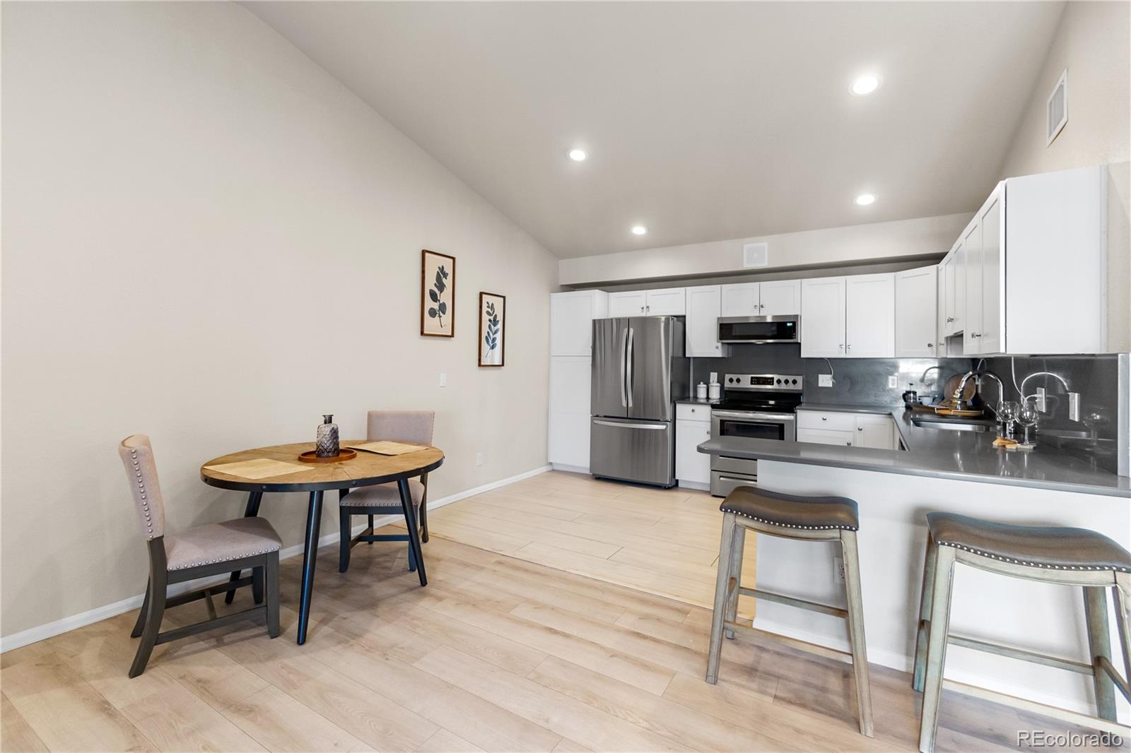 MLS Image #10 for 875 e 78th avenue,denver, Colorado