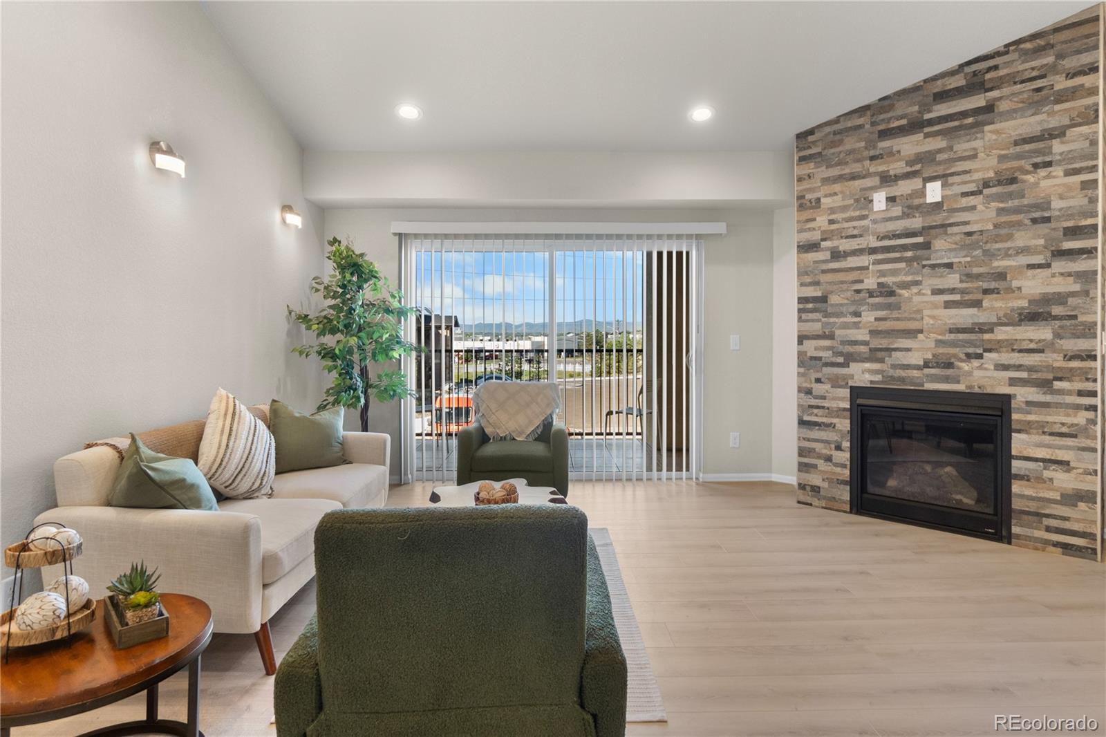 MLS Image #8 for 875 e 78th avenue,denver, Colorado