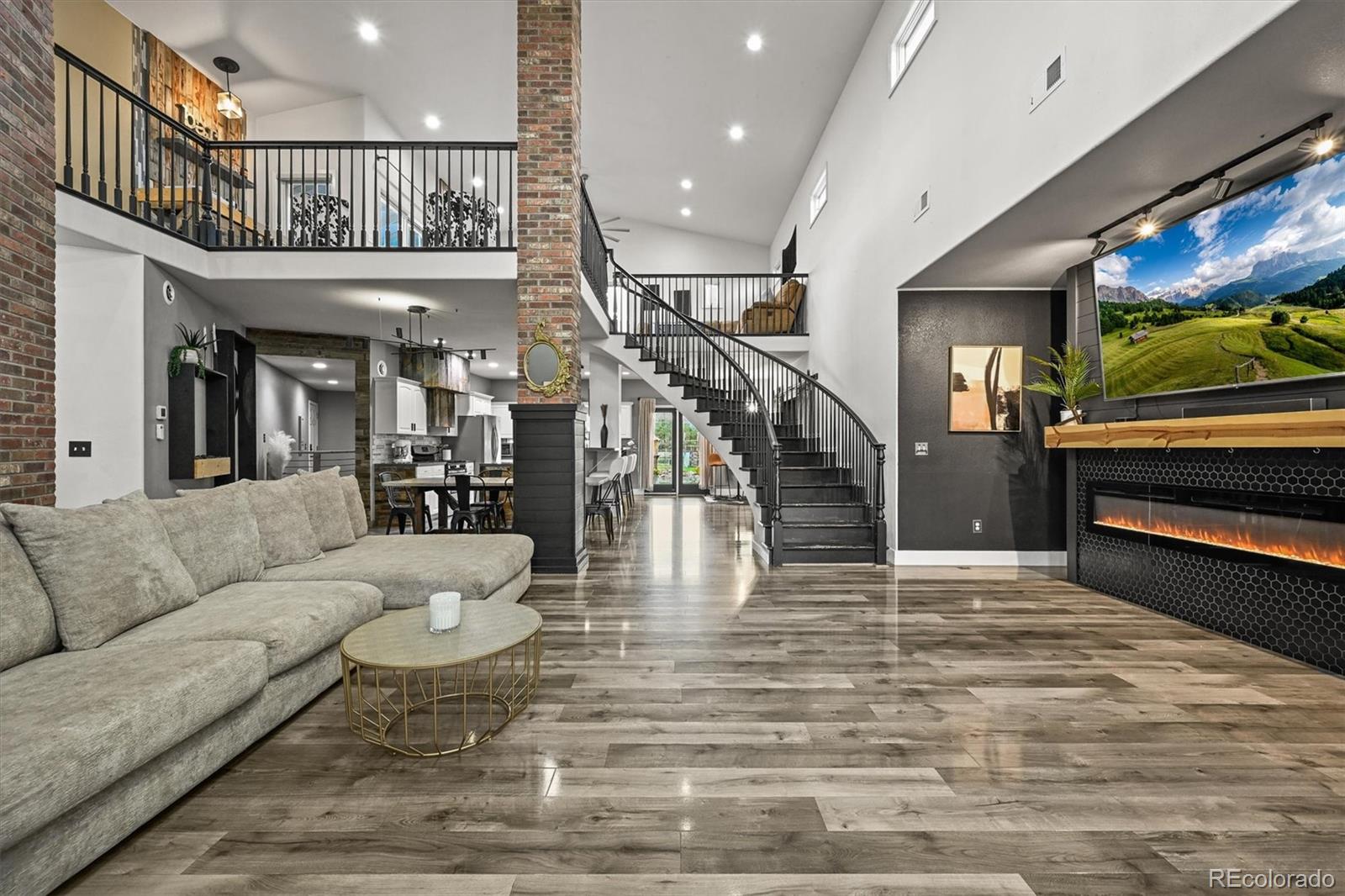 MLS Image #4 for 2161  elmwood street,berthoud, Colorado