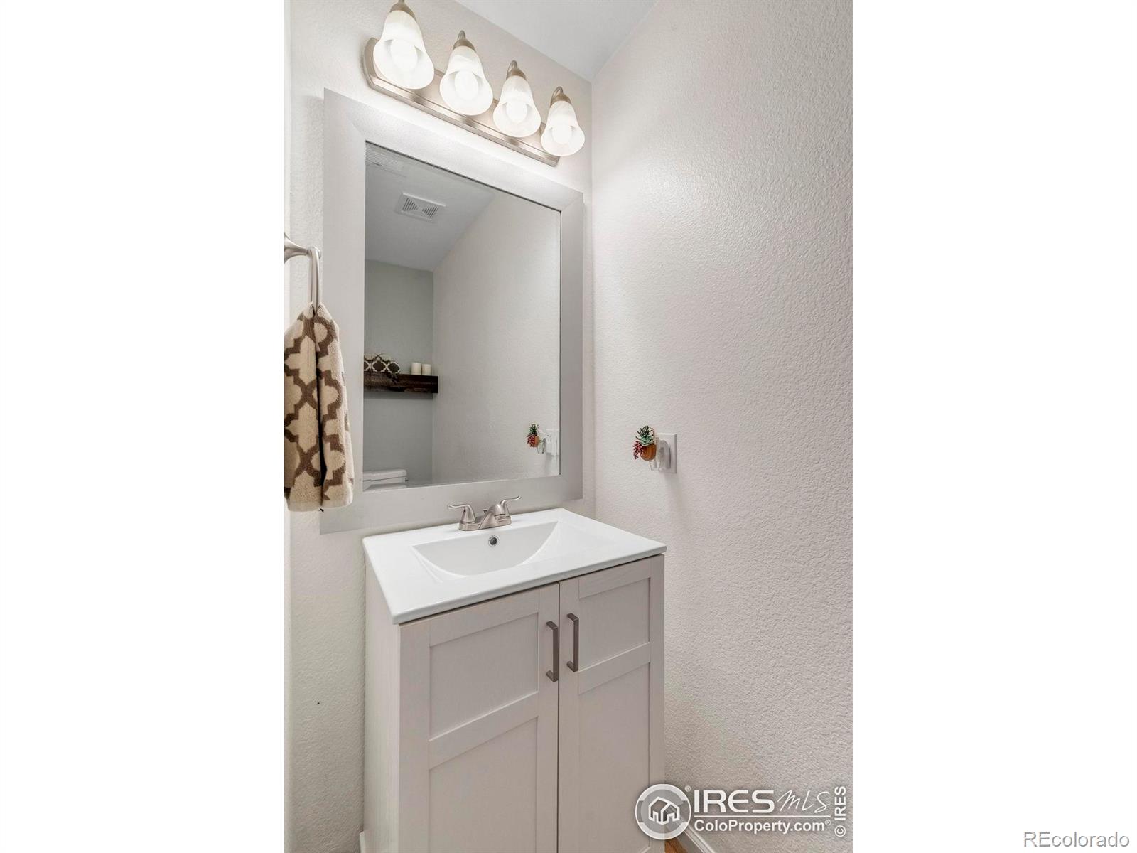 MLS Image #12 for 11040  york street,northglenn, Colorado