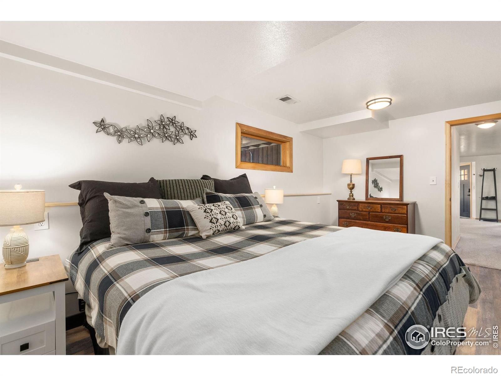 MLS Image #15 for 161  lone wolf road,loveland, Colorado