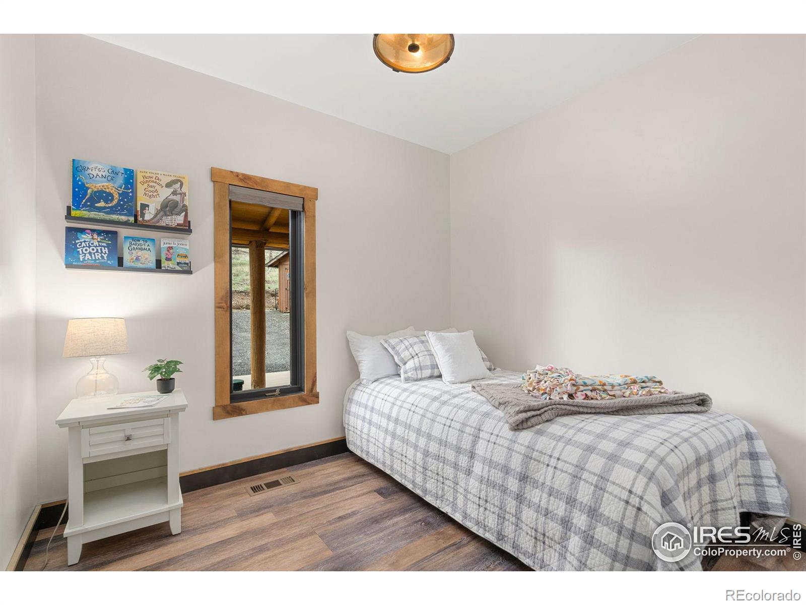 MLS Image #16 for 161  lone wolf road,loveland, Colorado
