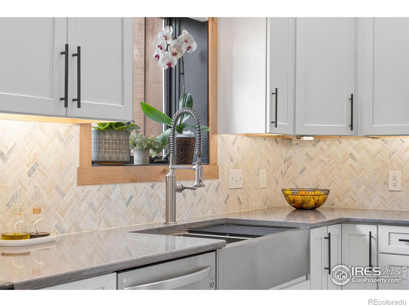 MLS Image #6 for 161  lone wolf road,loveland, Colorado