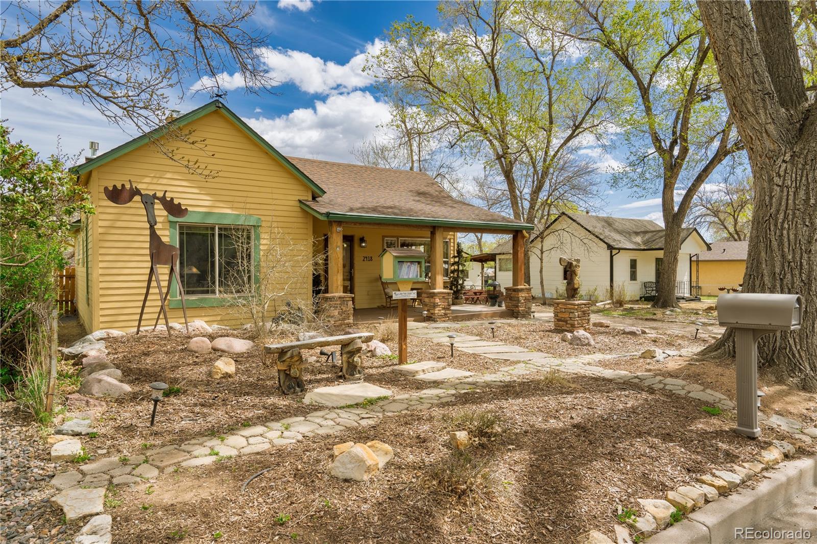 MLS Image #2 for 2418  hagerman street,colorado springs, Colorado