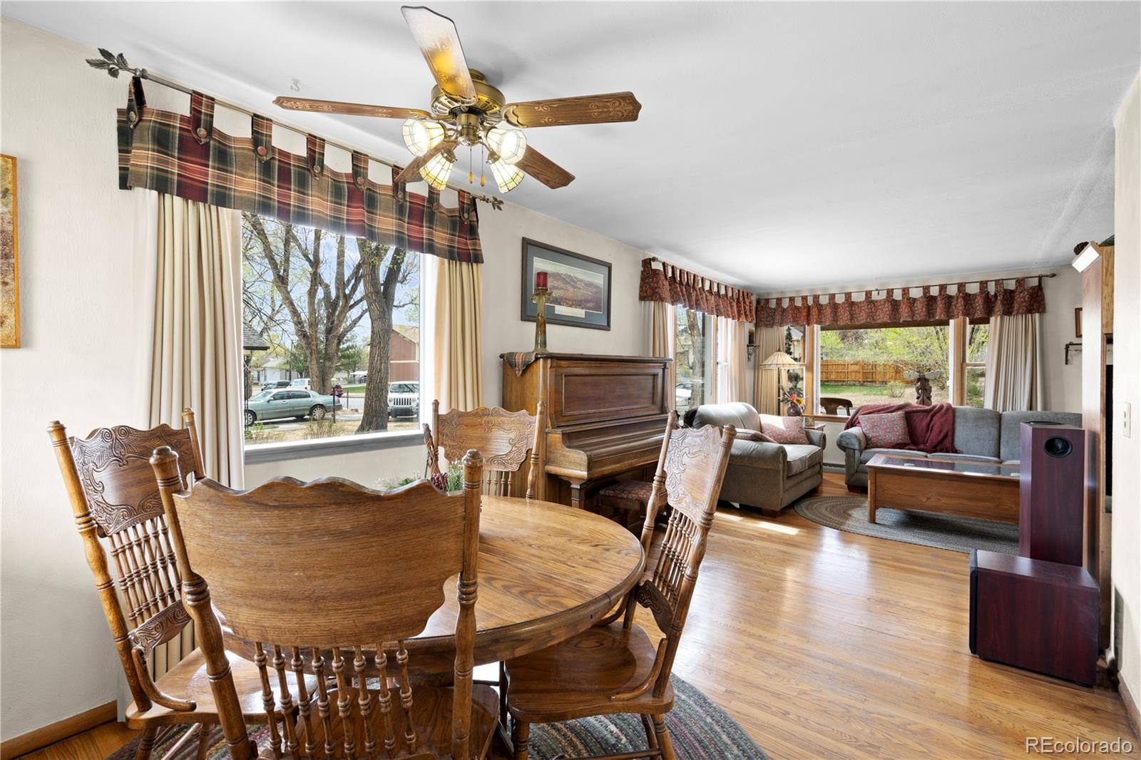 MLS Image #6 for 2418  hagerman street,colorado springs, Colorado