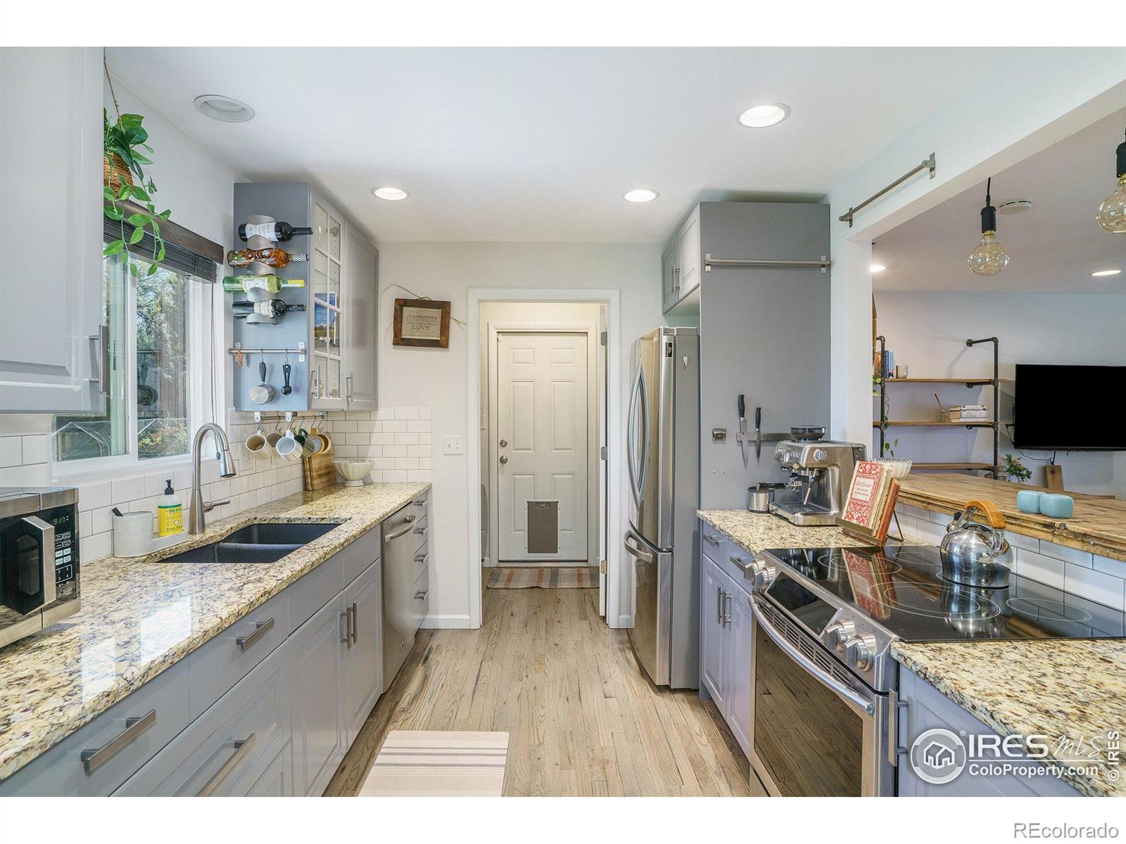 MLS Image #5 for 2208 w vine drive,fort collins, Colorado
