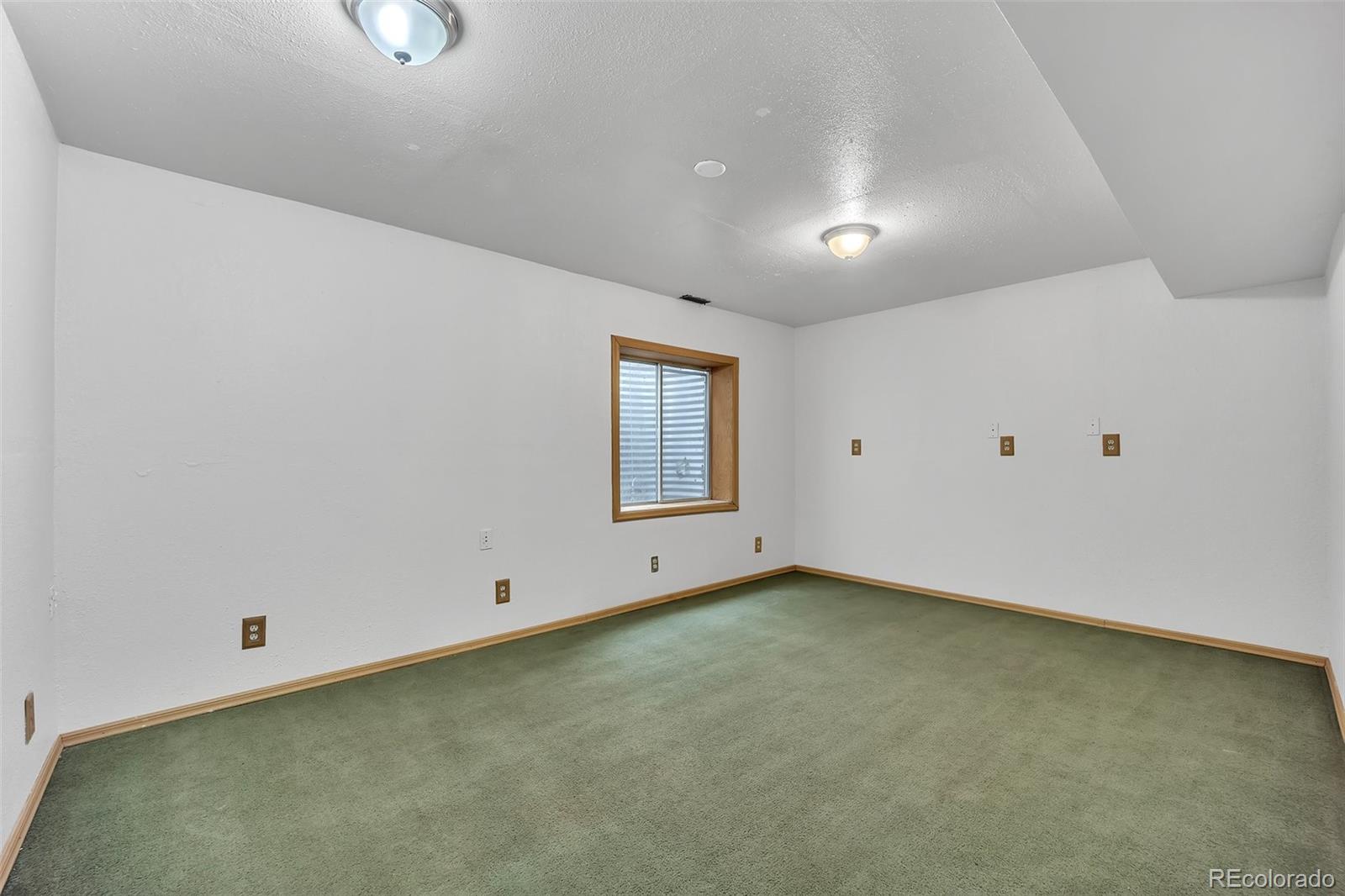 MLS Image #34 for 627  sand creek drive,colorado springs, Colorado