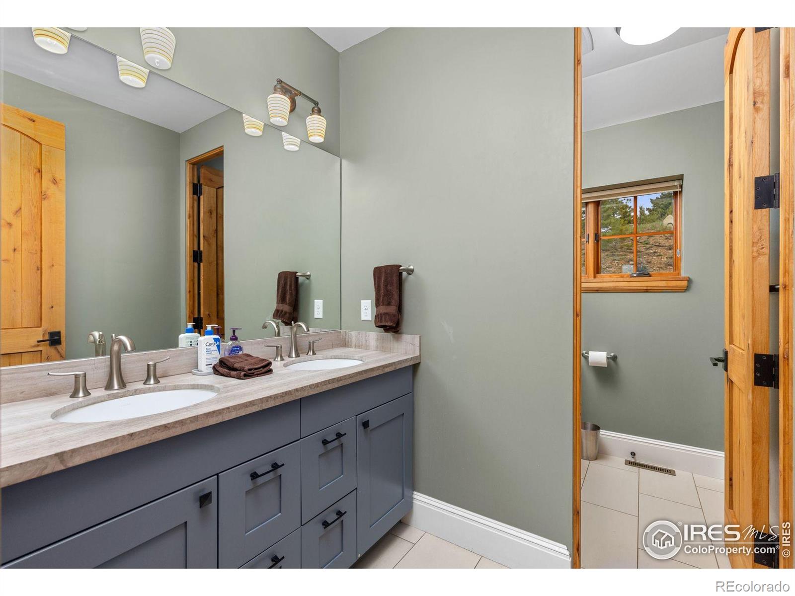 MLS Image #20 for 750  left fork road,boulder, Colorado