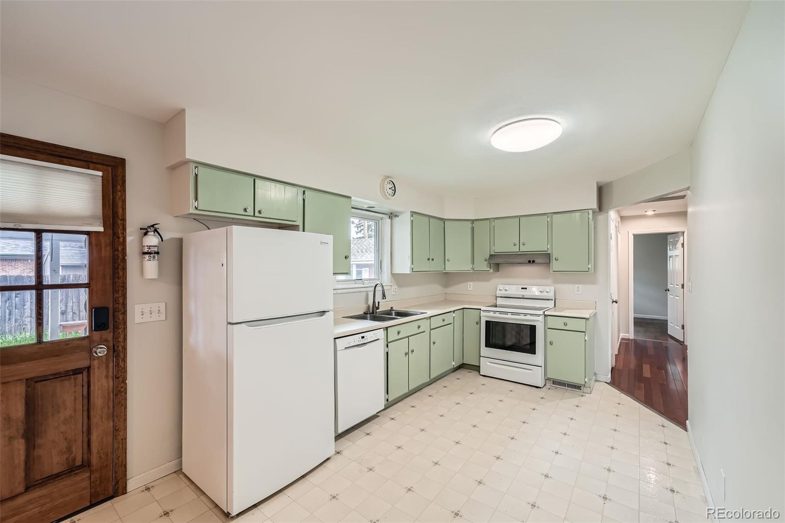 MLS Image #8 for 1740 s estes street,lakewood, Colorado