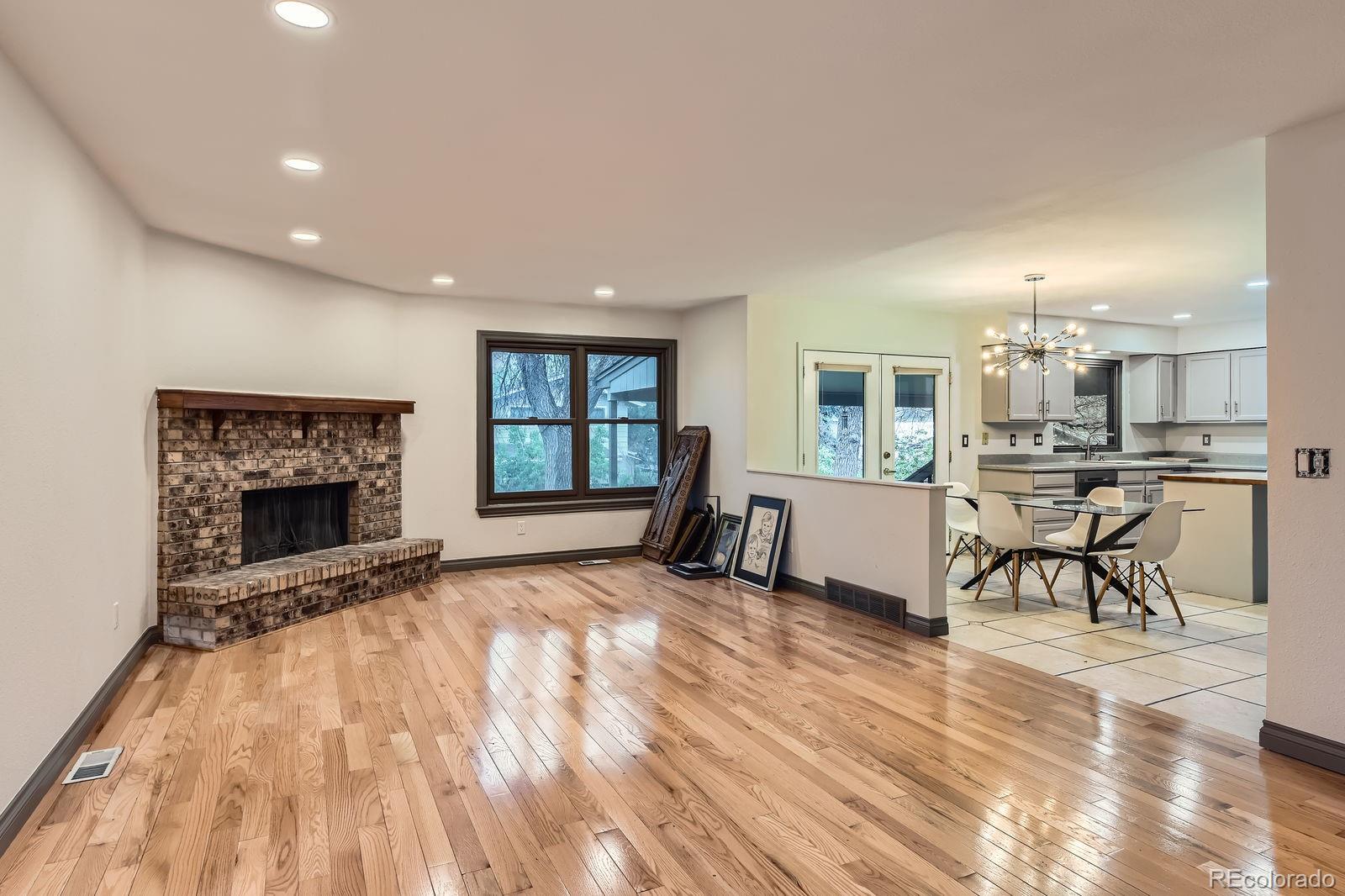 MLS Image #12 for 8075 s harrison way,centennial, Colorado