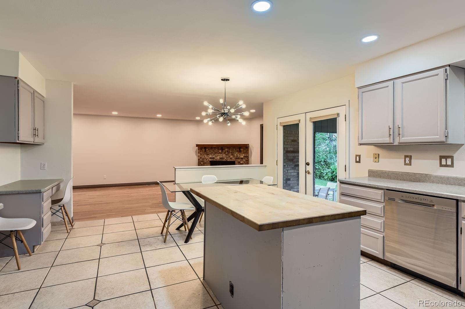MLS Image #8 for 8075 s harrison way,centennial, Colorado