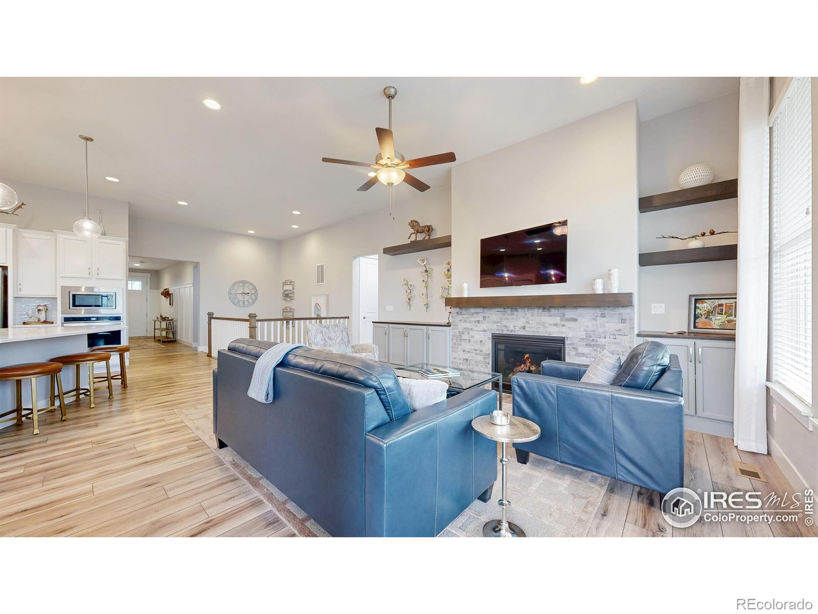 MLS Image #11 for 2137  setting sun drive,windsor, Colorado