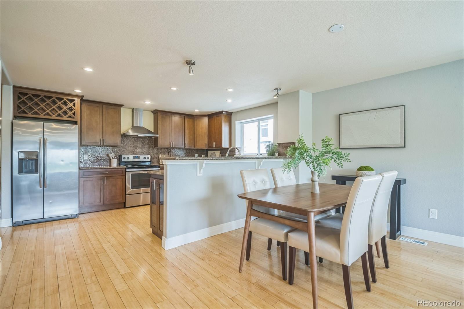 MLS Image #7 for 2539 n york street,denver, Colorado