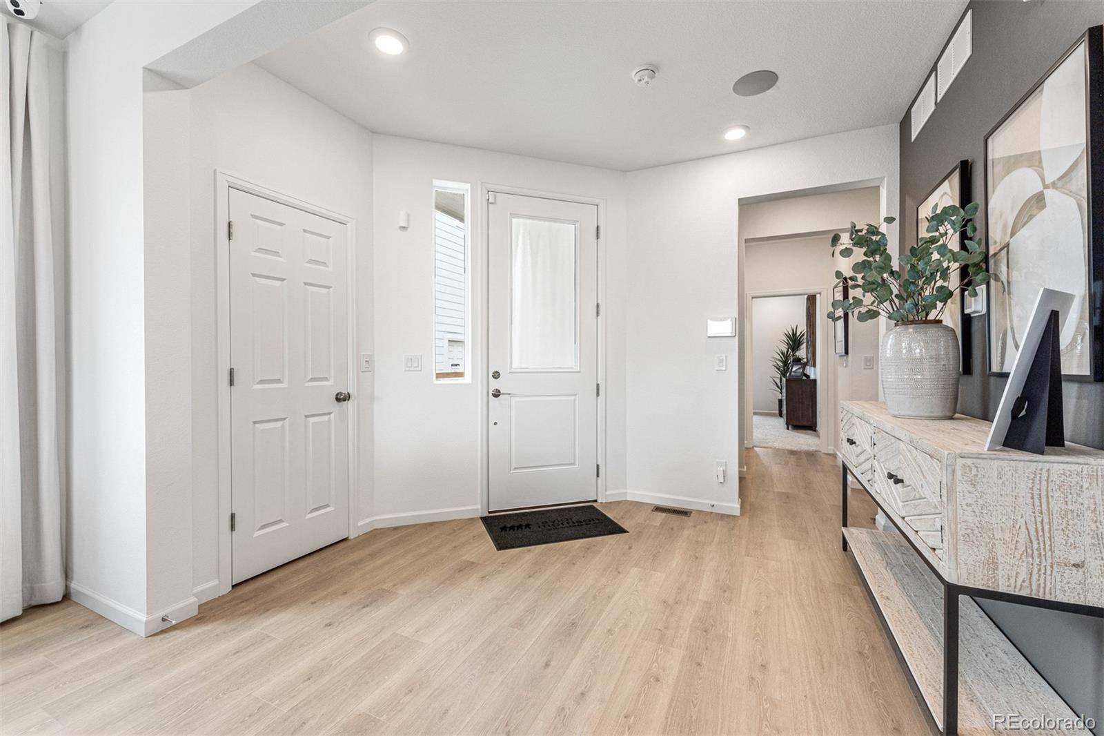 MLS Image #3 for 3381 n denali street,aurora, Colorado