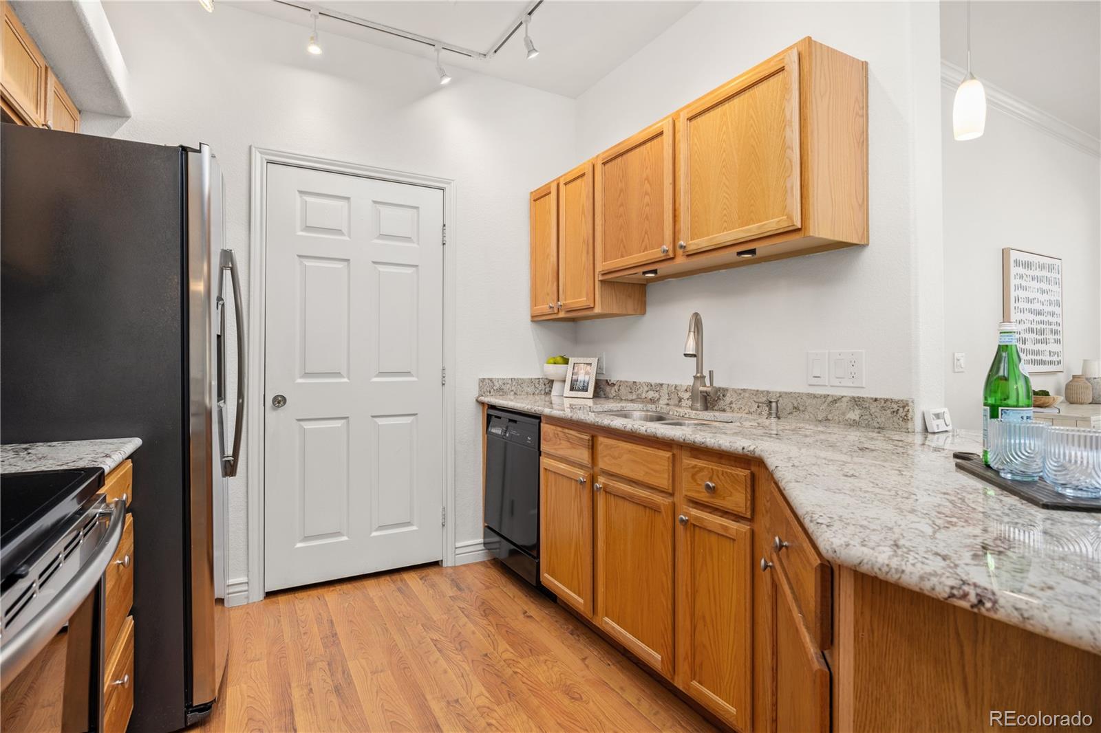 MLS Image #10 for 6013  castlegate drive d14,castle rock, Colorado
