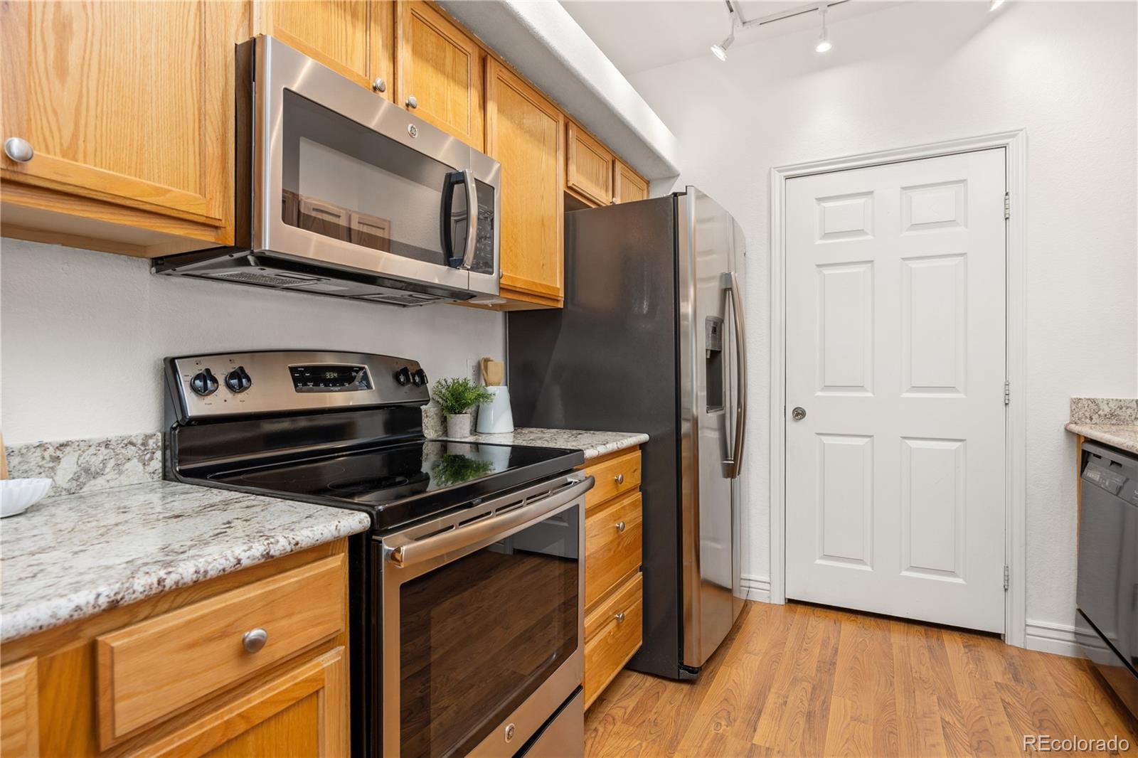 MLS Image #11 for 6013  castlegate drive d14,castle rock, Colorado