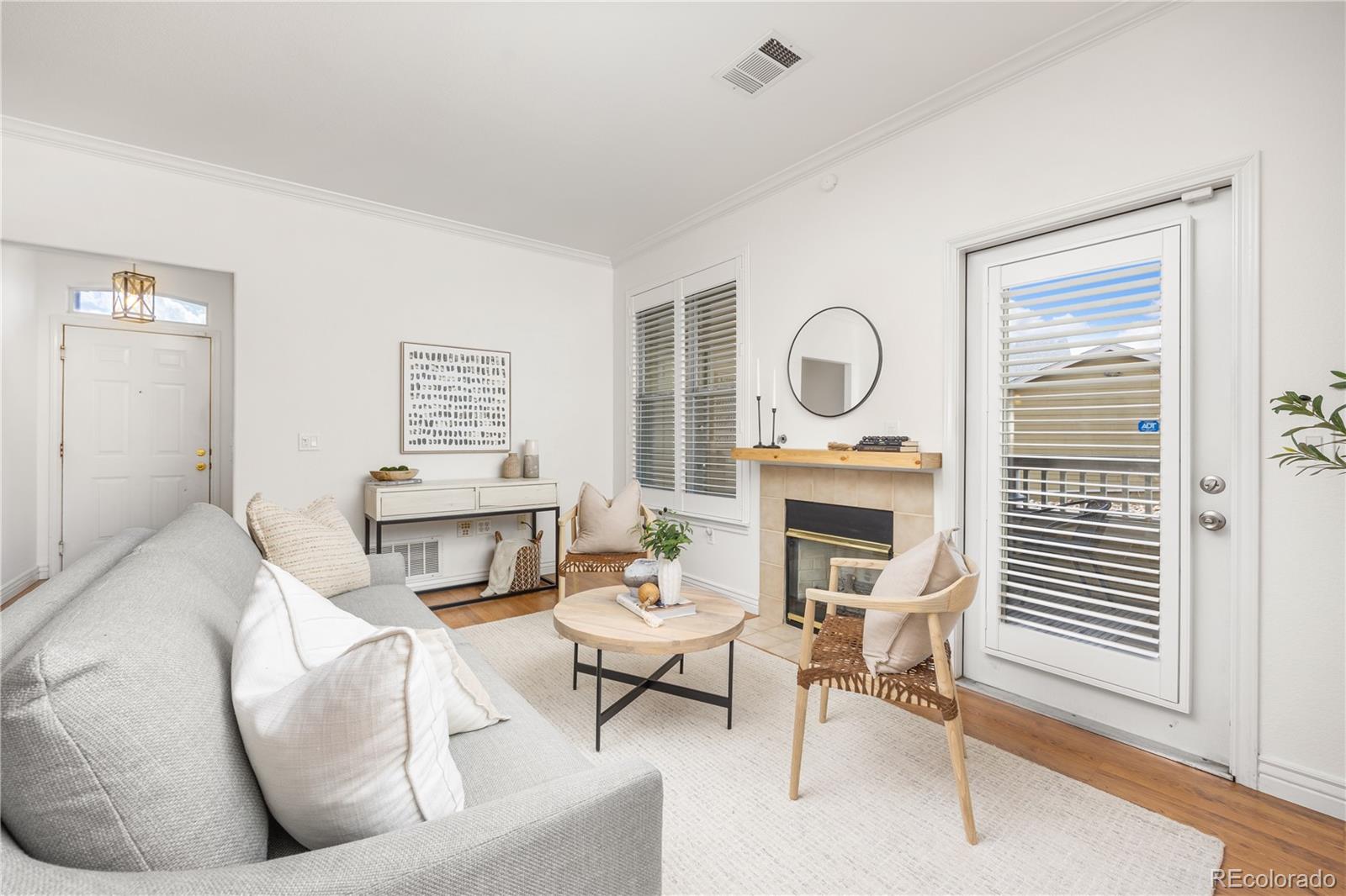 MLS Image #6 for 6013  castlegate drive d14,castle rock, Colorado