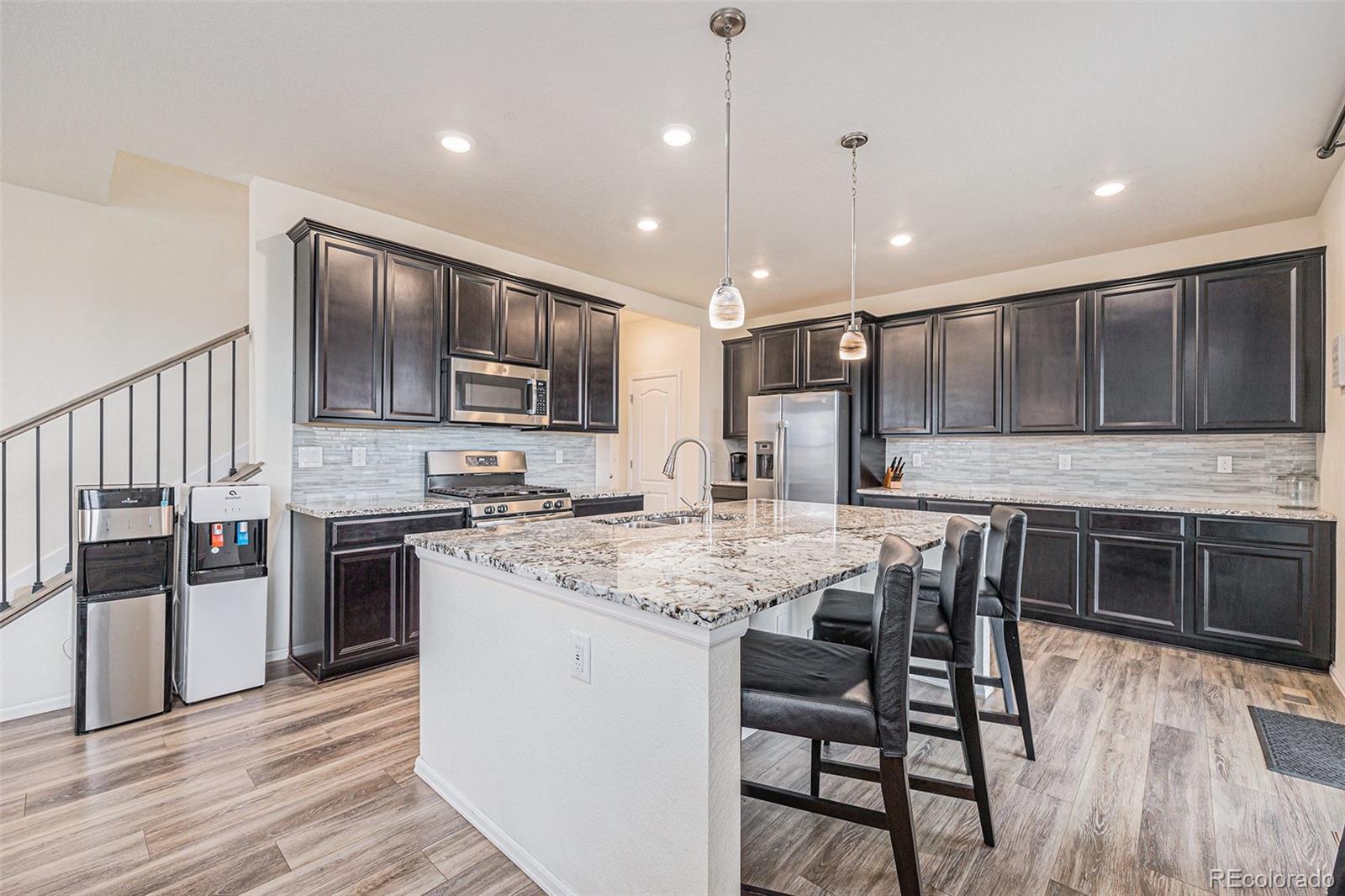 MLS Image #12 for 26385 e canal place,aurora, Colorado