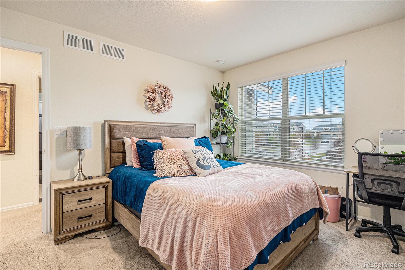 MLS Image #21 for 26385 e canal place,aurora, Colorado