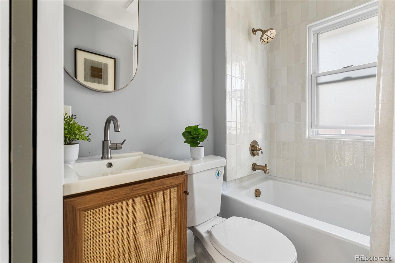 MLS Image #18 for 1474 s emerson street,denver, Colorado