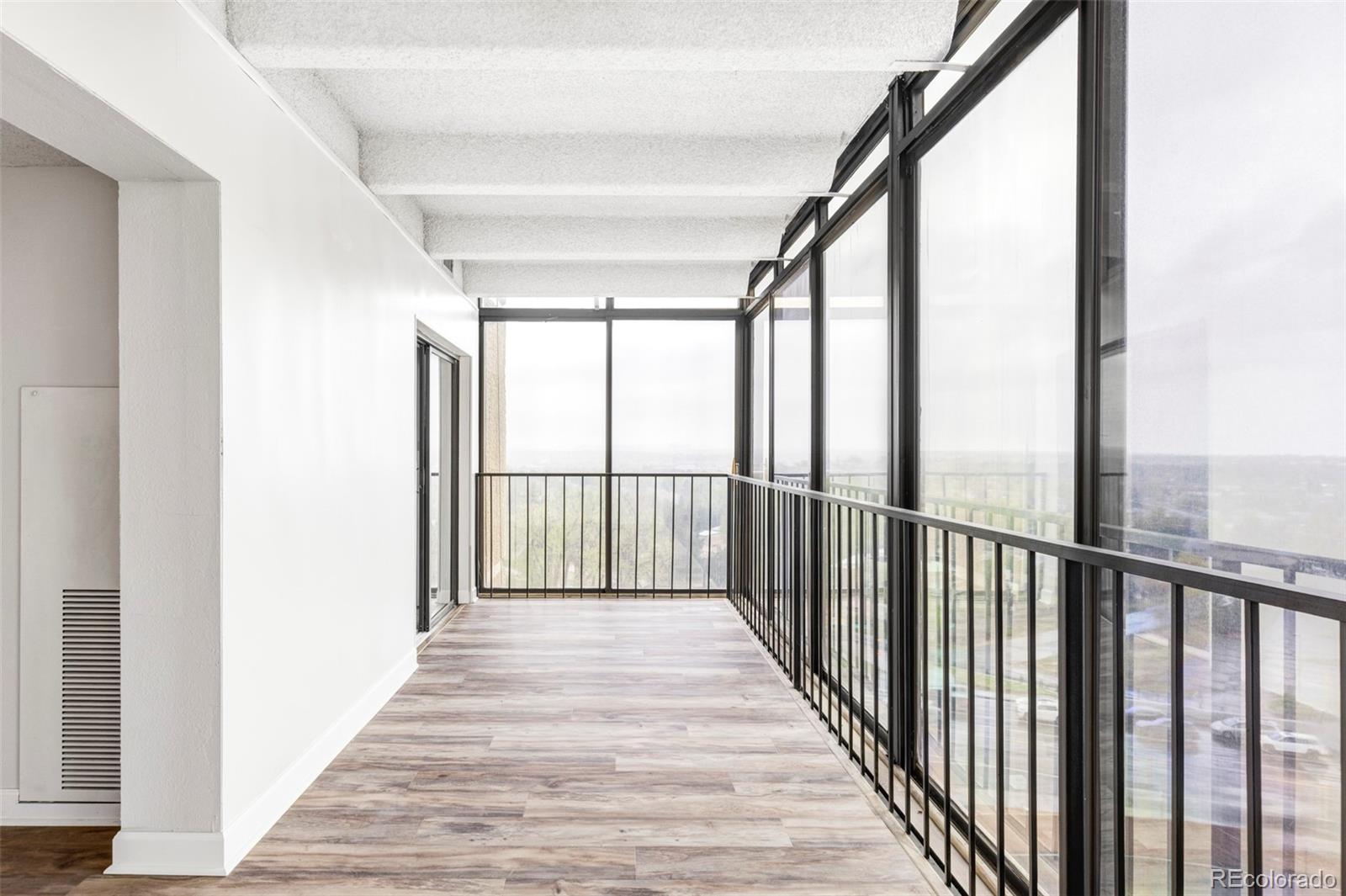 MLS Image #10 for 7877 e mississippi avenue,denver, Colorado