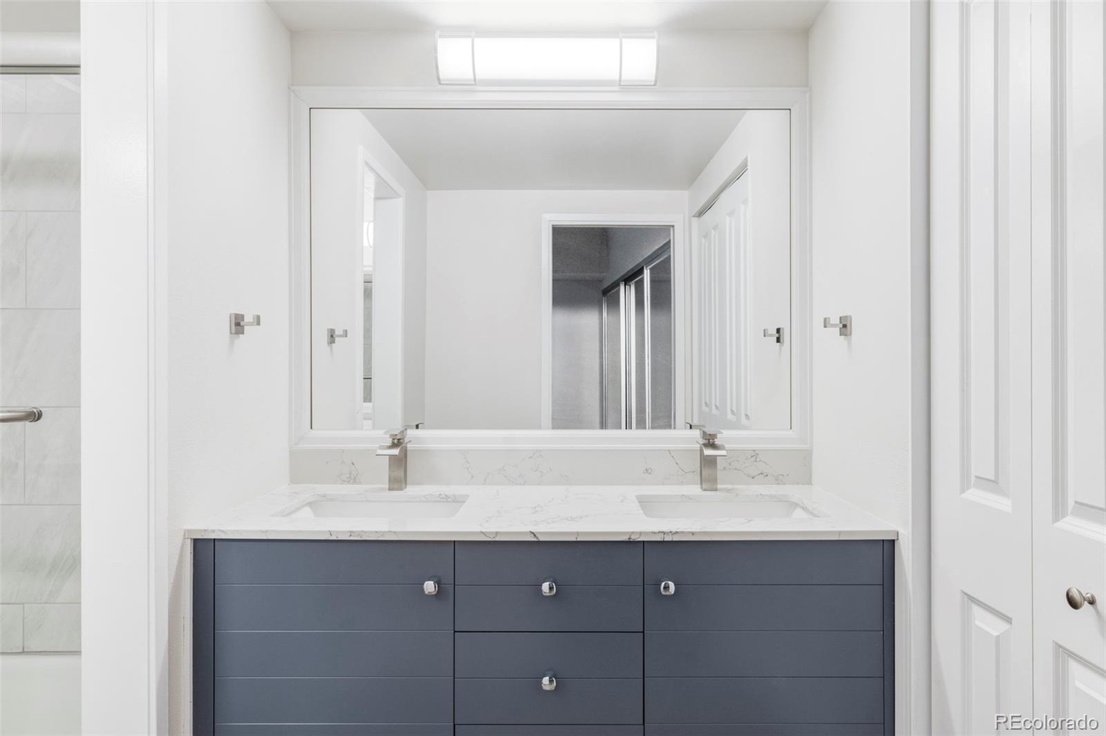 MLS Image #12 for 7877 e mississippi avenue,denver, Colorado