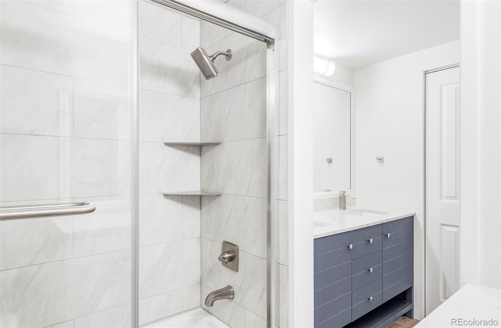 MLS Image #13 for 7877 e mississippi avenue,denver, Colorado